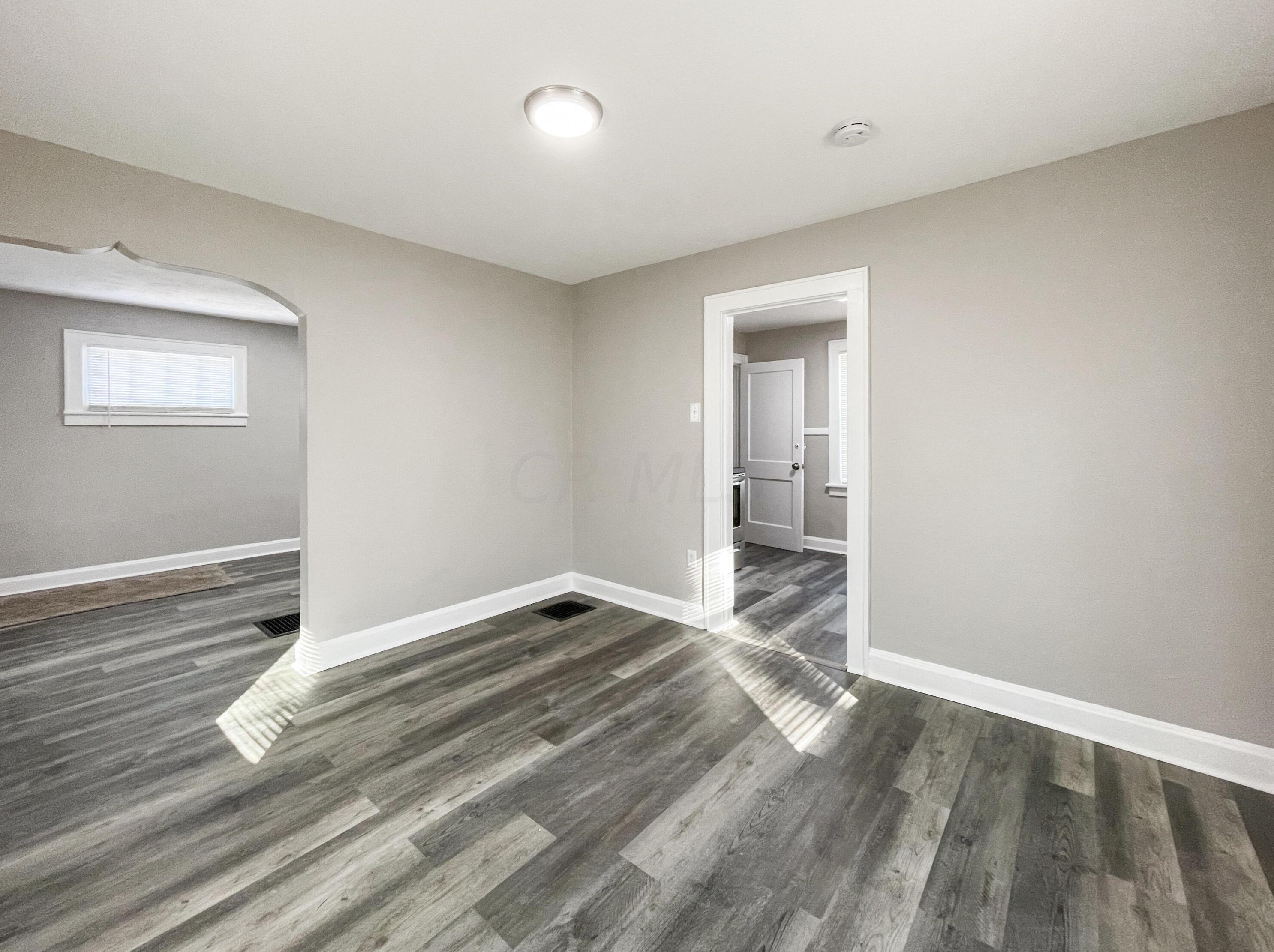 2378 Velma Ave, Columbus OH  43211-2056 exterior