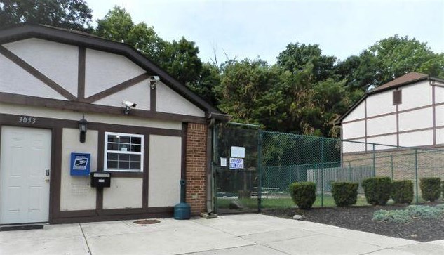 3052 Highcliff Ct, Columbus OH 43231-2346 exterior