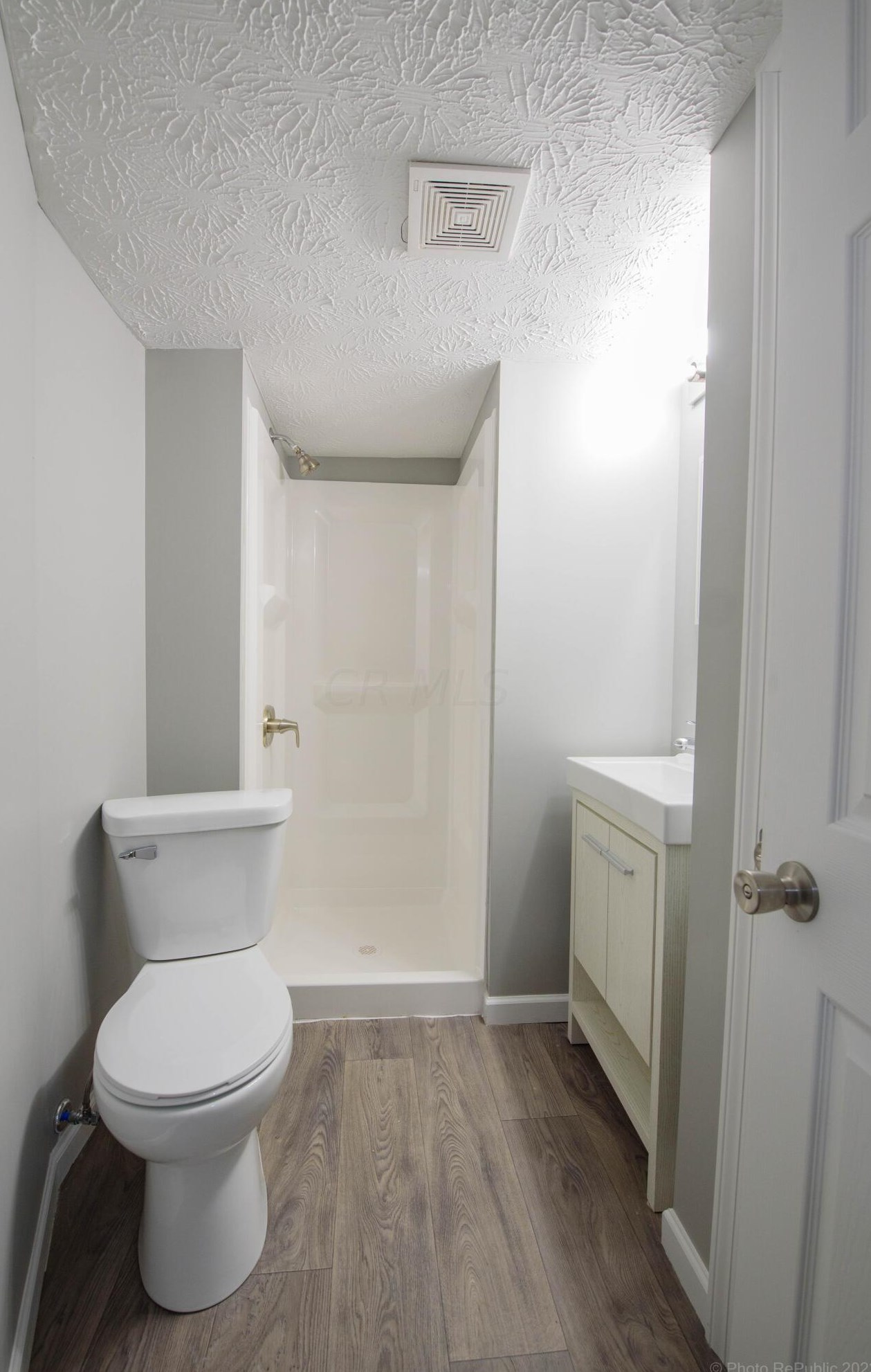 1972 Cooke Rd, Columbus OH  43224-2412 exterior