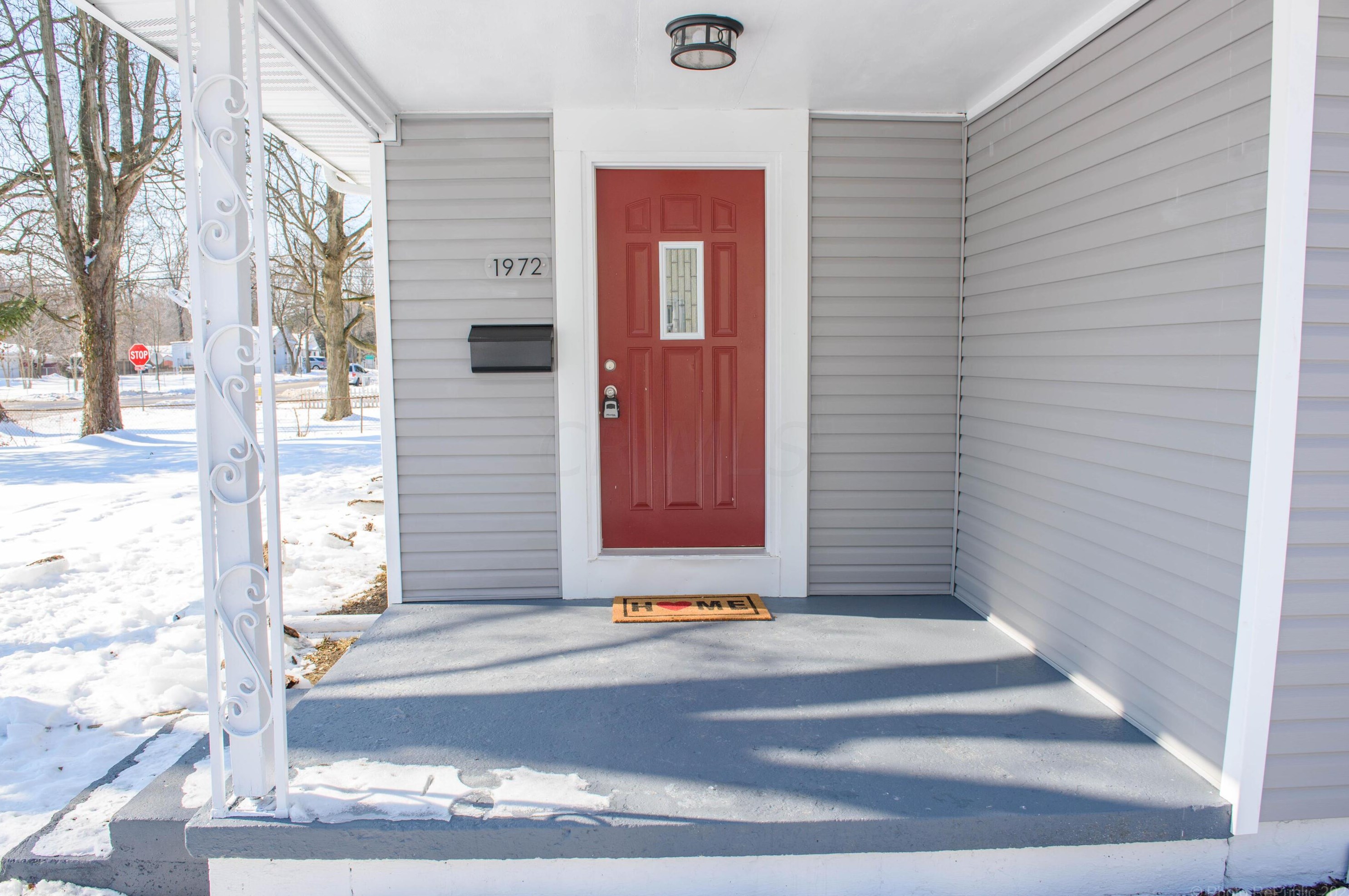 1972 Cooke Rd, Columbus OH  43224-2412 exterior