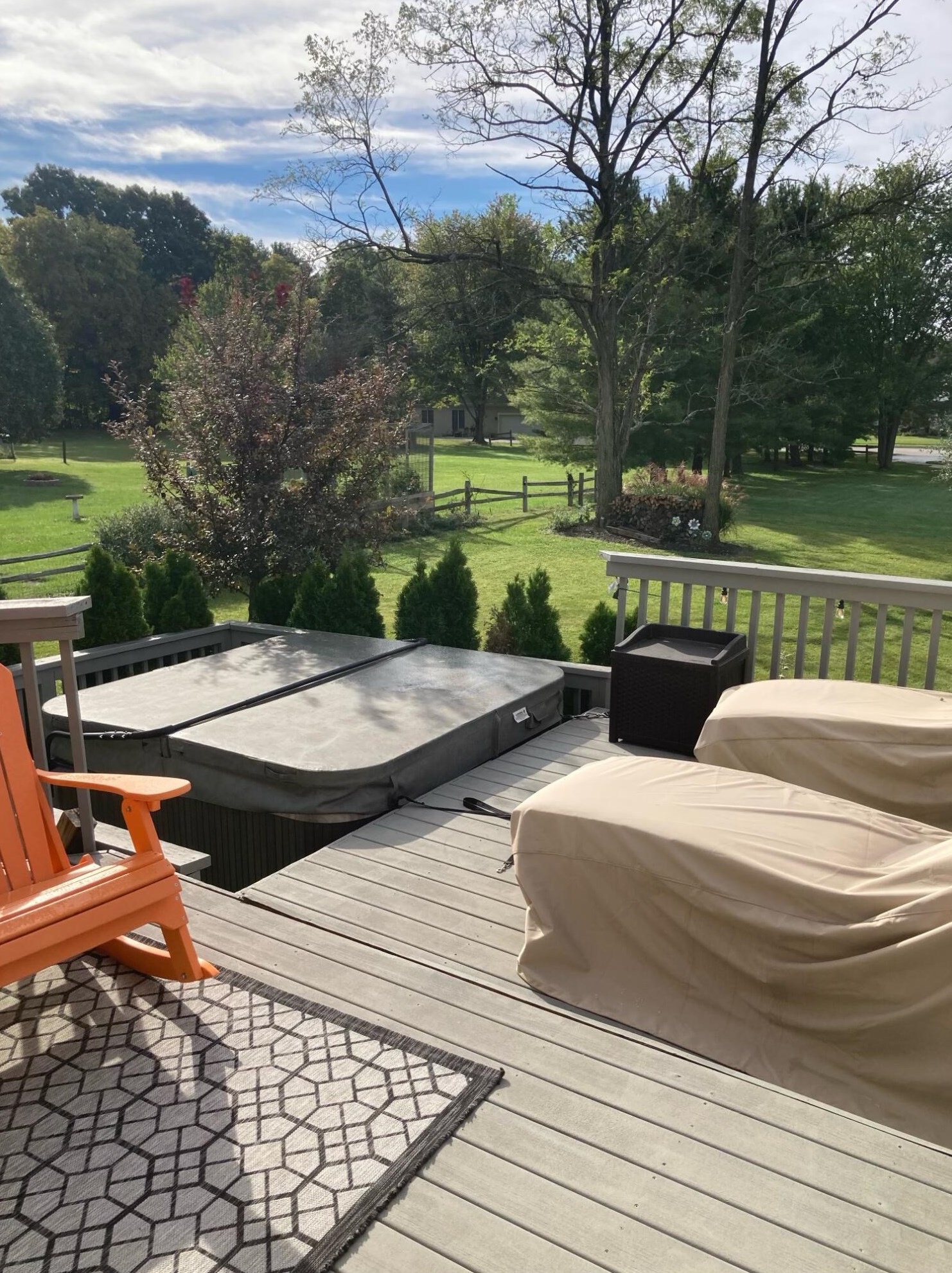 5805 Havens Cor Rd, Columbus OH 43230-3142 exterior