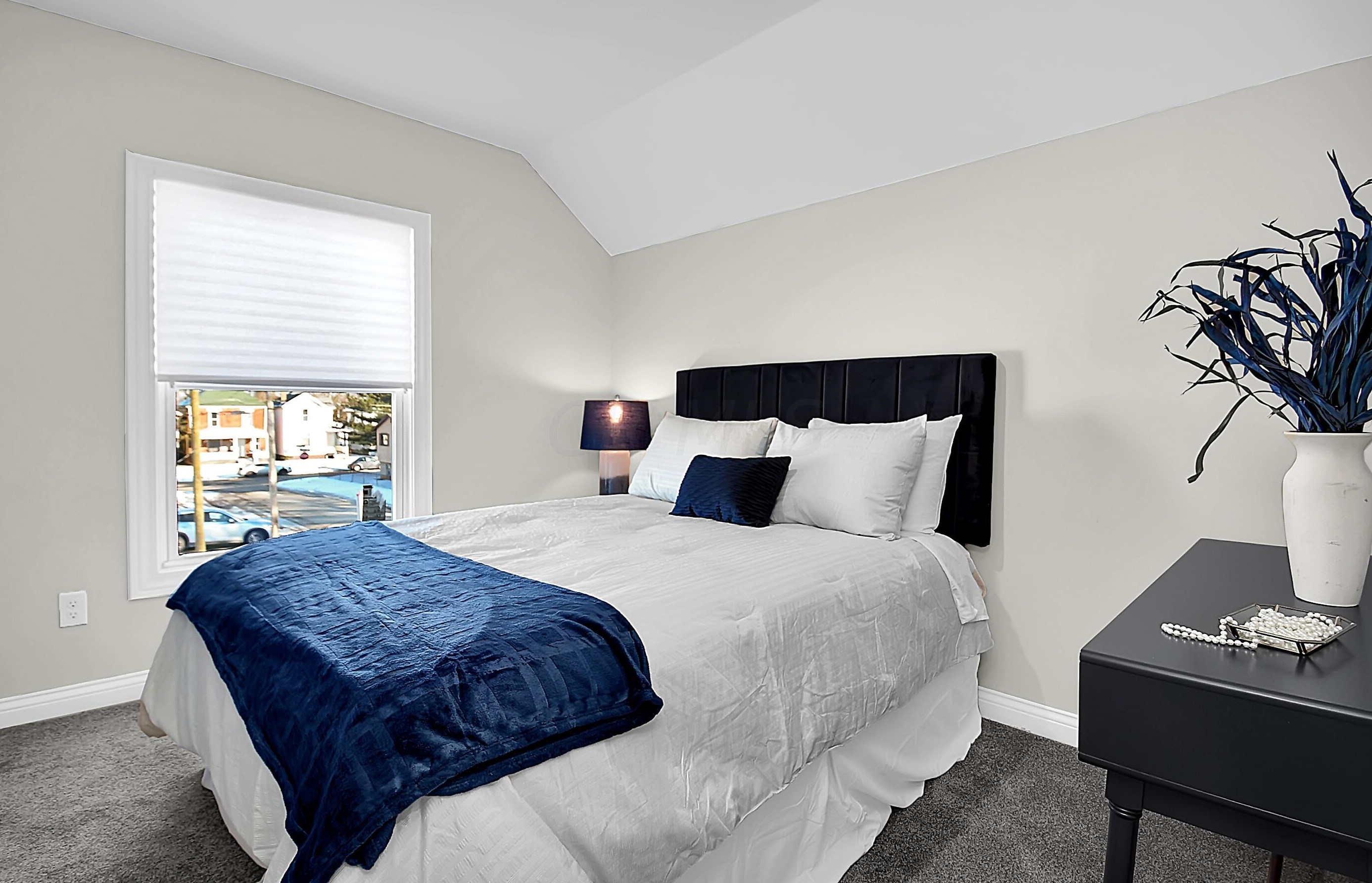 408 Eureka Ave, Columbus OH  43204-3438 exterior