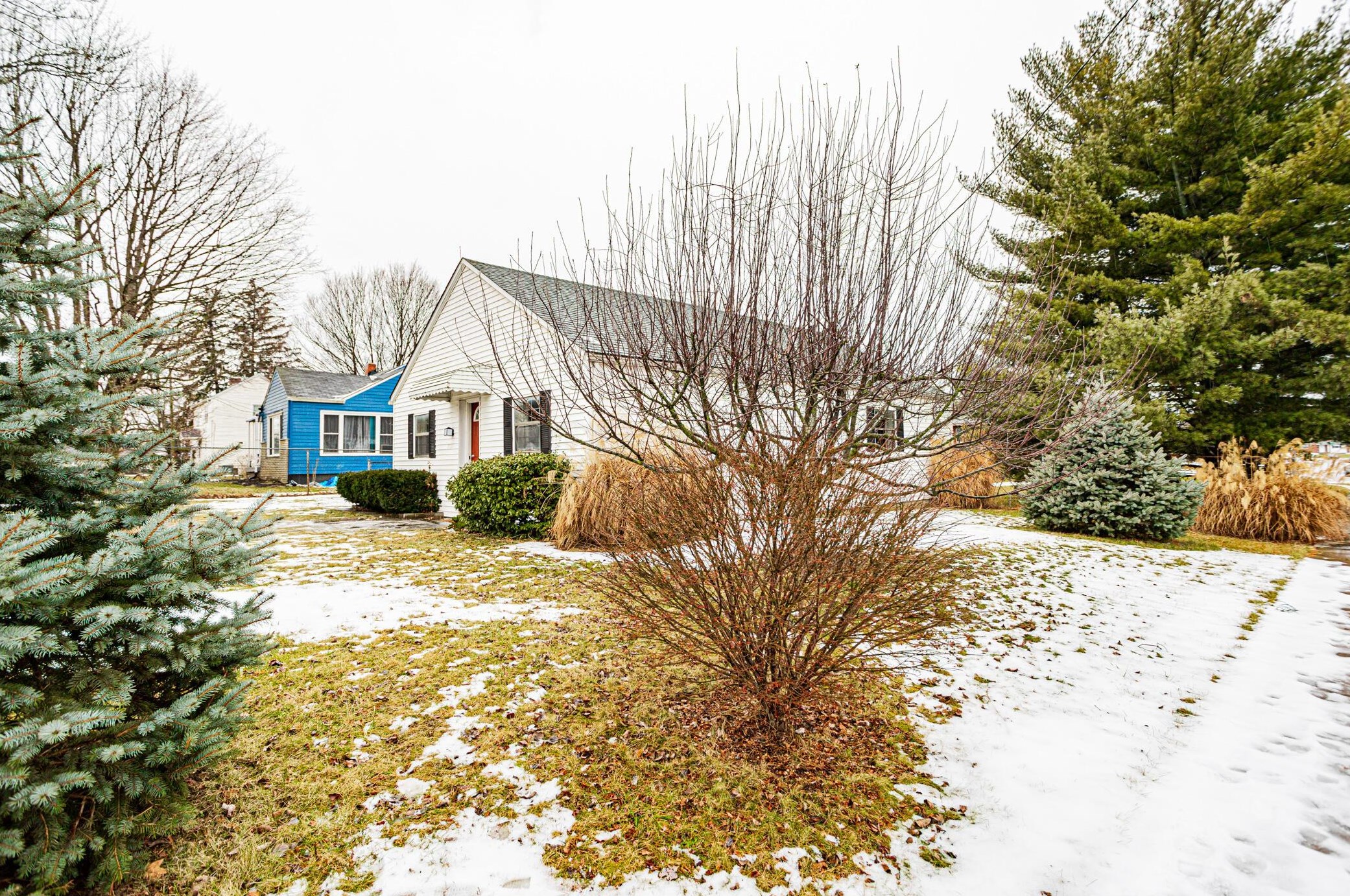 2833 Fairwood Ave, Columbus OH 43206-1870 exterior