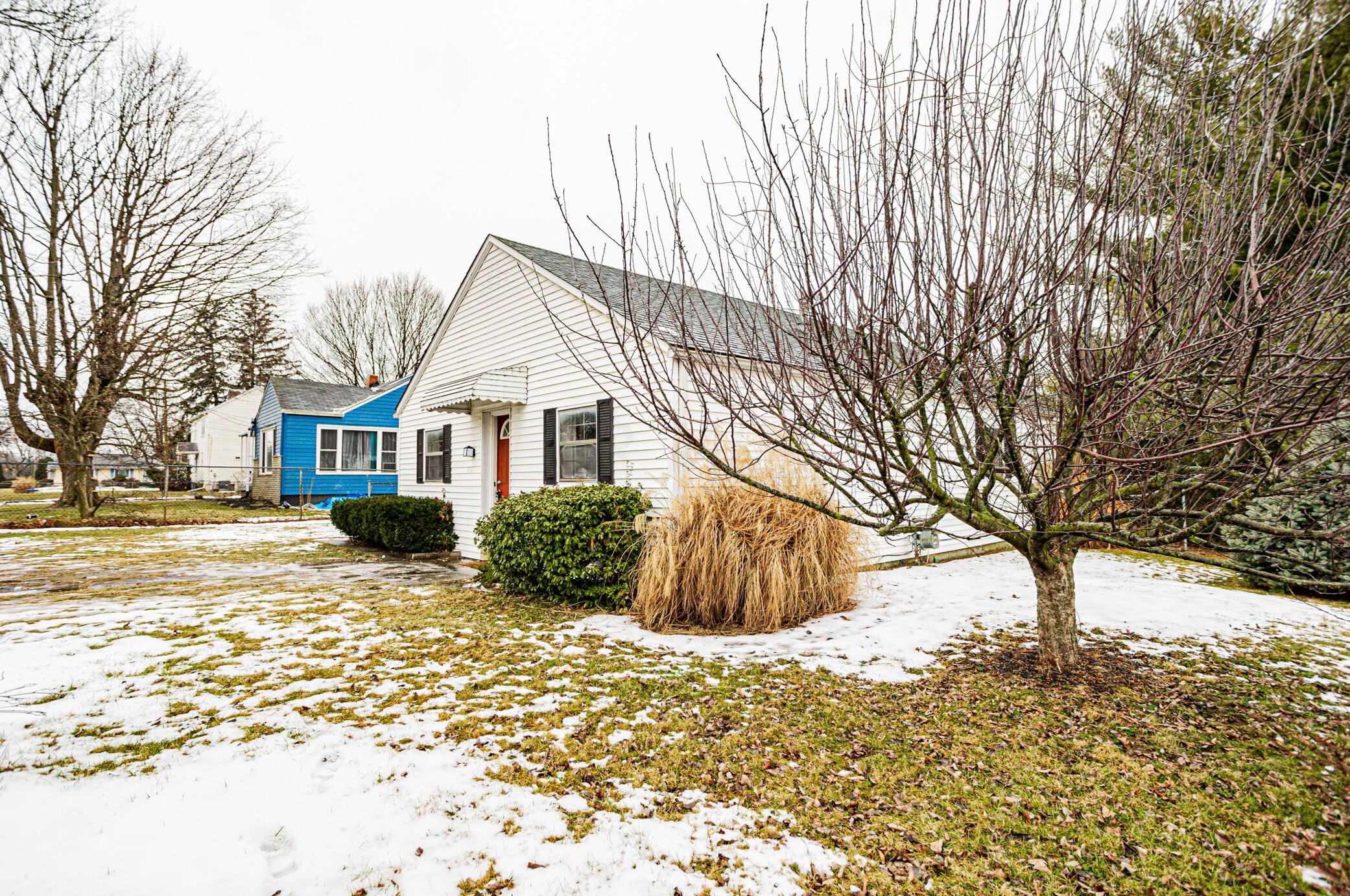 2833 Fairwood Ave, Columbus OH 43206-1870 exterior