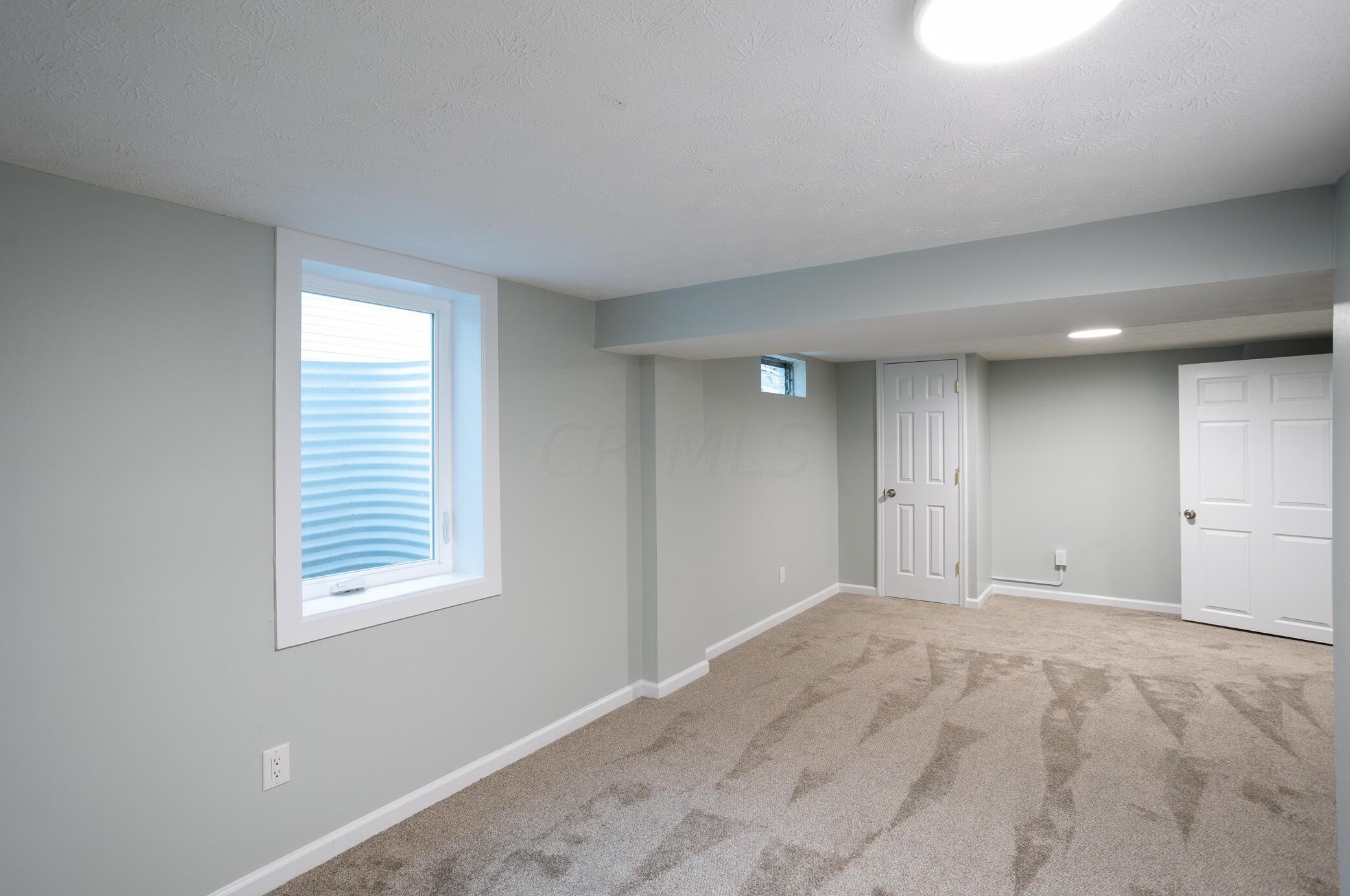 443 Carolann Ave, Columbus OH 43207-3111 exterior