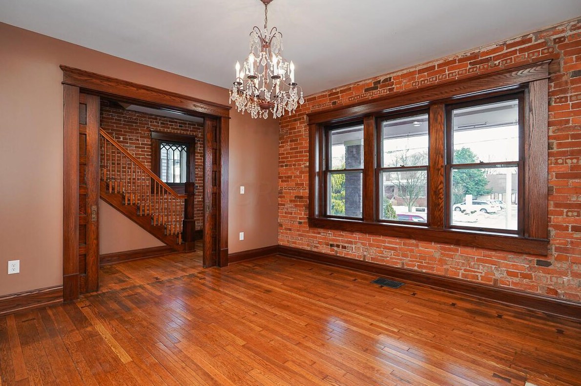 1557 High St, Columbus OH  43201-1154 exterior