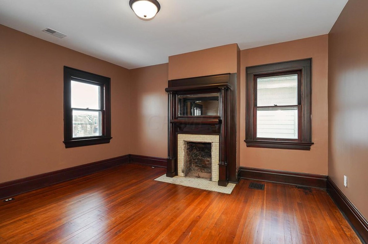 1557 High St, Columbus OH  43201-1154 exterior