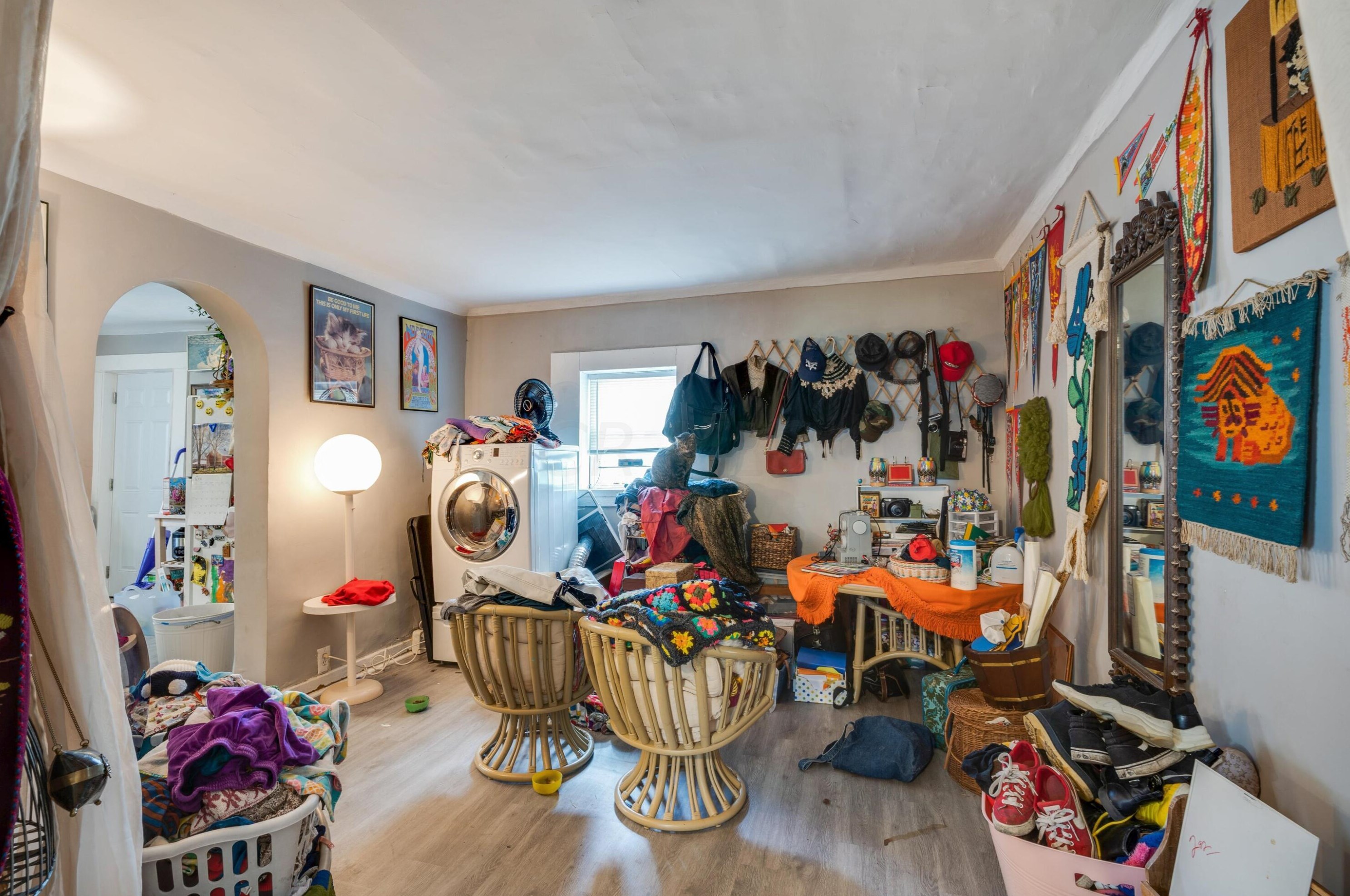 1033 Scott St, Columbus OH  43222-1211 exterior