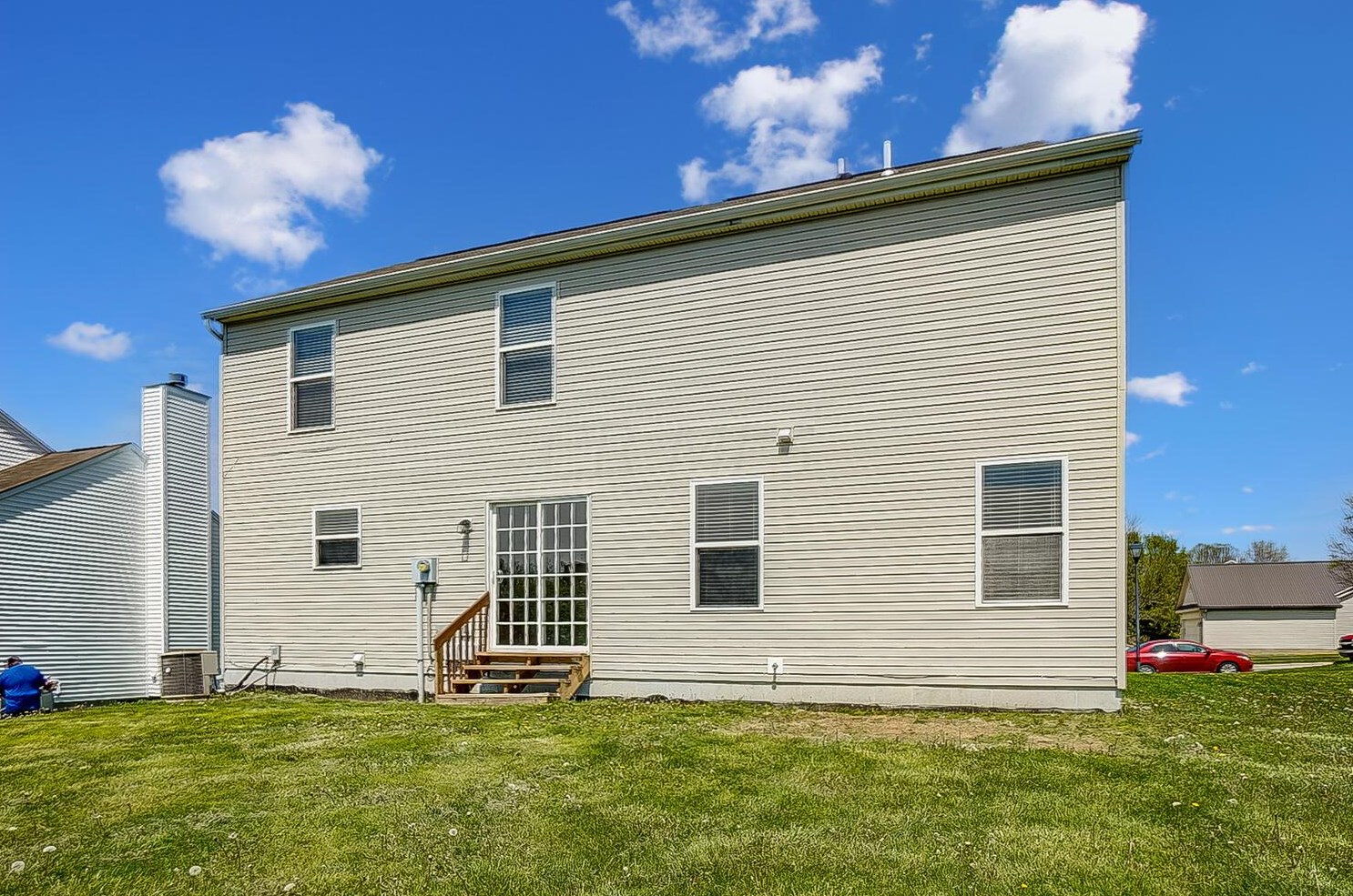 6515 Ashbrook Vlg Dr, Cnl Wnchstr OH 43110 exterior