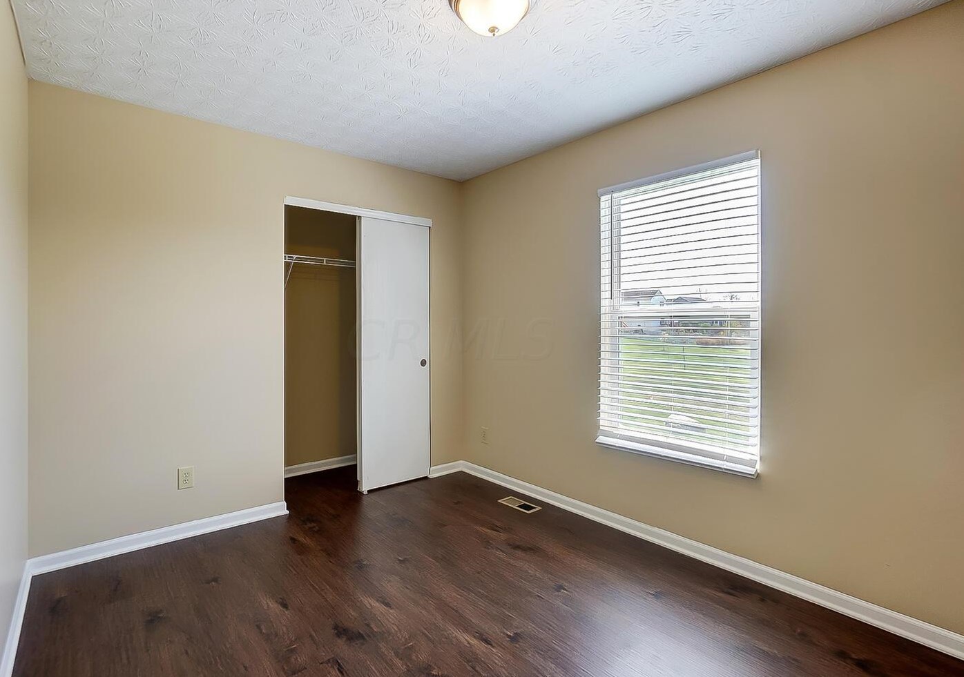 6515 Ashbrook Vlg Dr, Cnl Wnchstr OH 43110 exterior