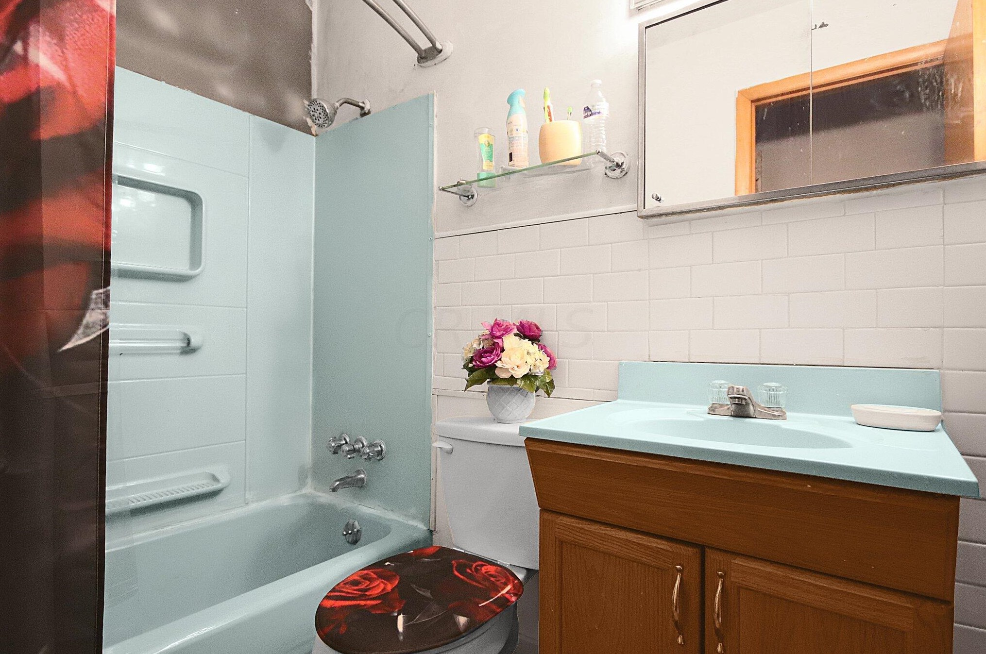 4203 Seigman Ave, Columbus OH 43213-2326 exterior