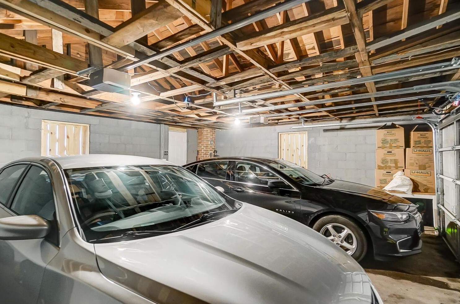 36 Terrace Ave, Columbus OH  43204-3731 exterior