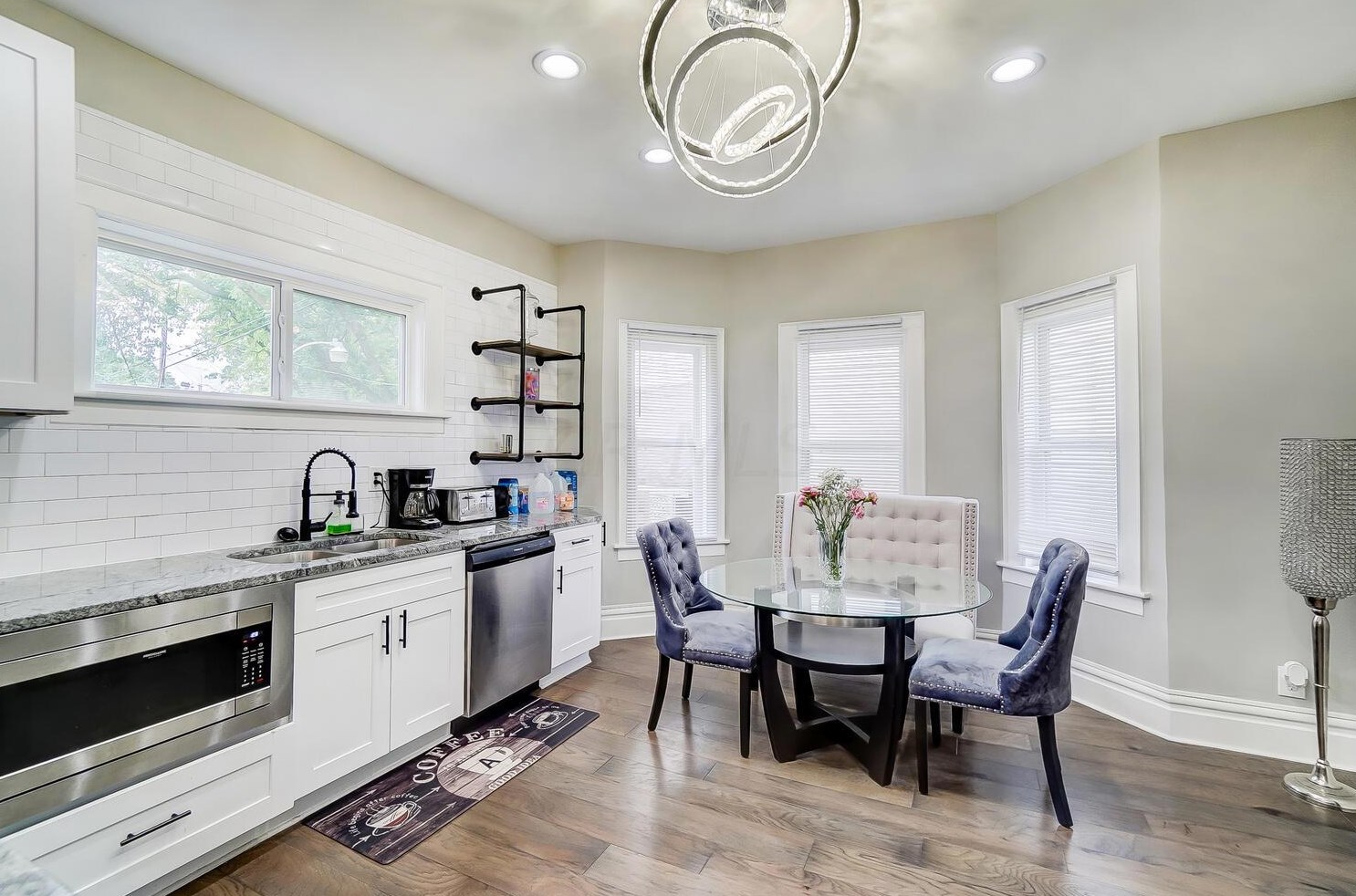 36 Terrace Ave, Columbus OH  43204-3731 exterior