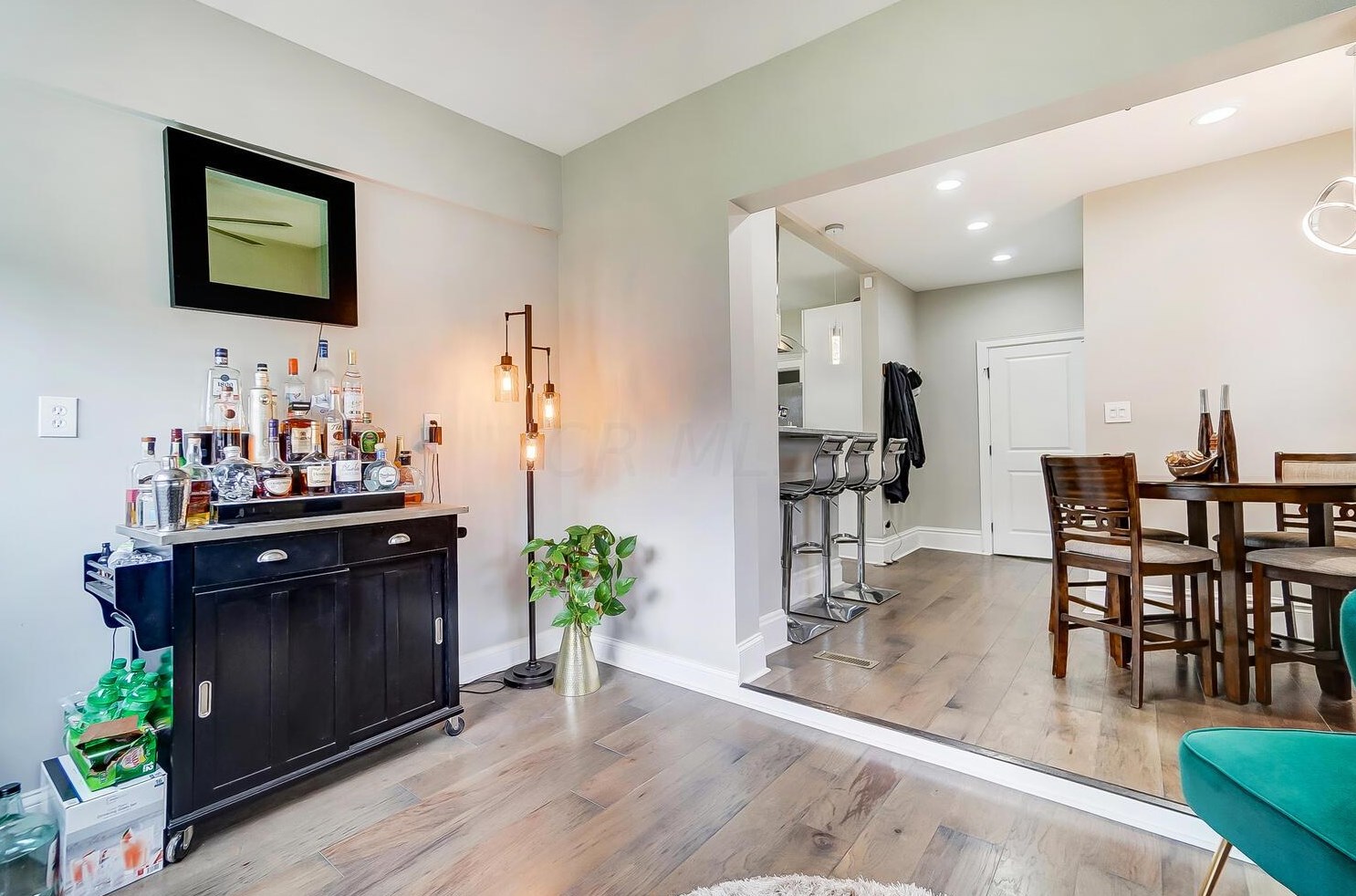 36 Terrace Ave, Columbus OH  43204-3731 exterior