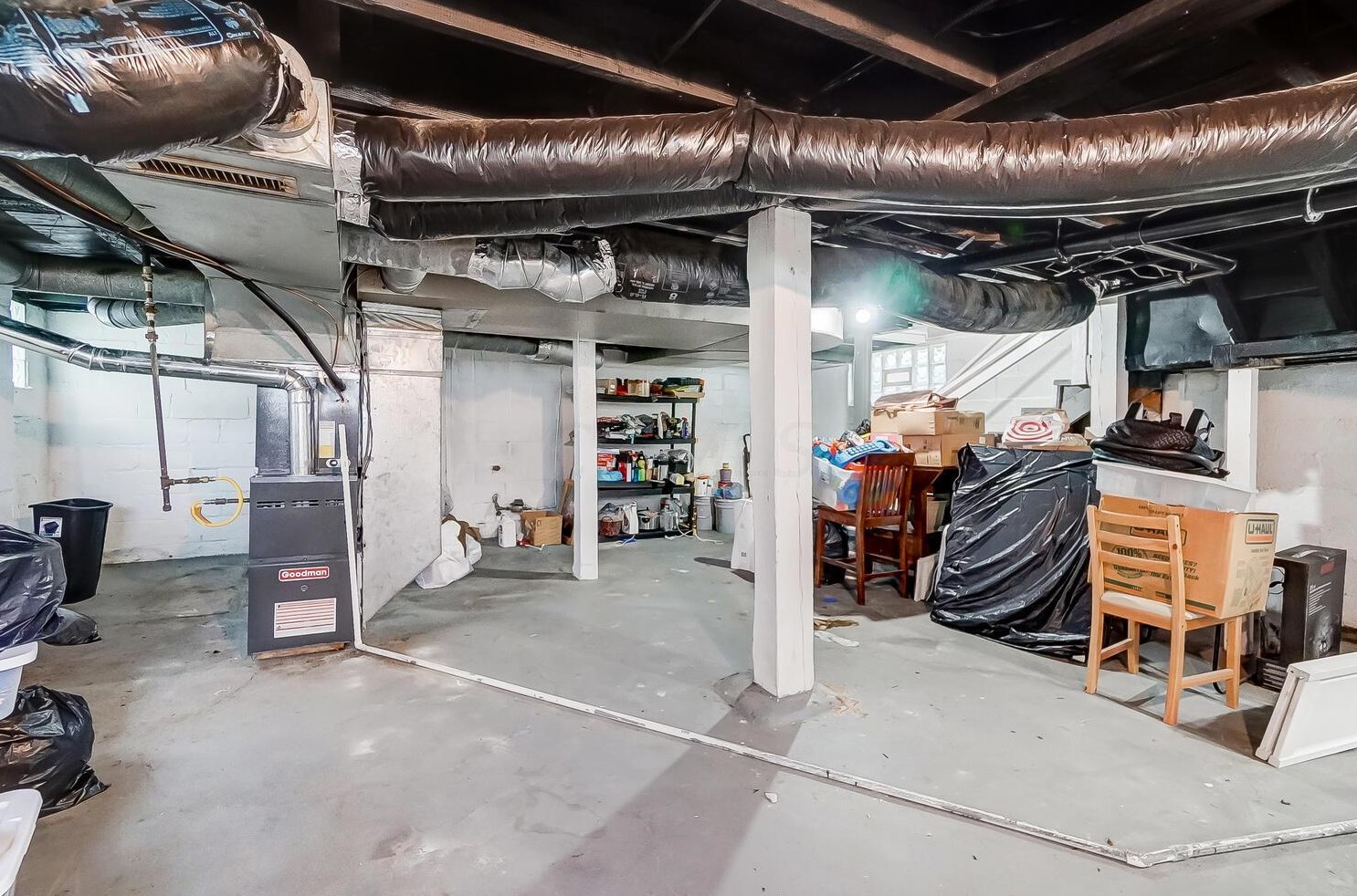 36 Terrace Ave, Columbus OH  43204-3731 exterior