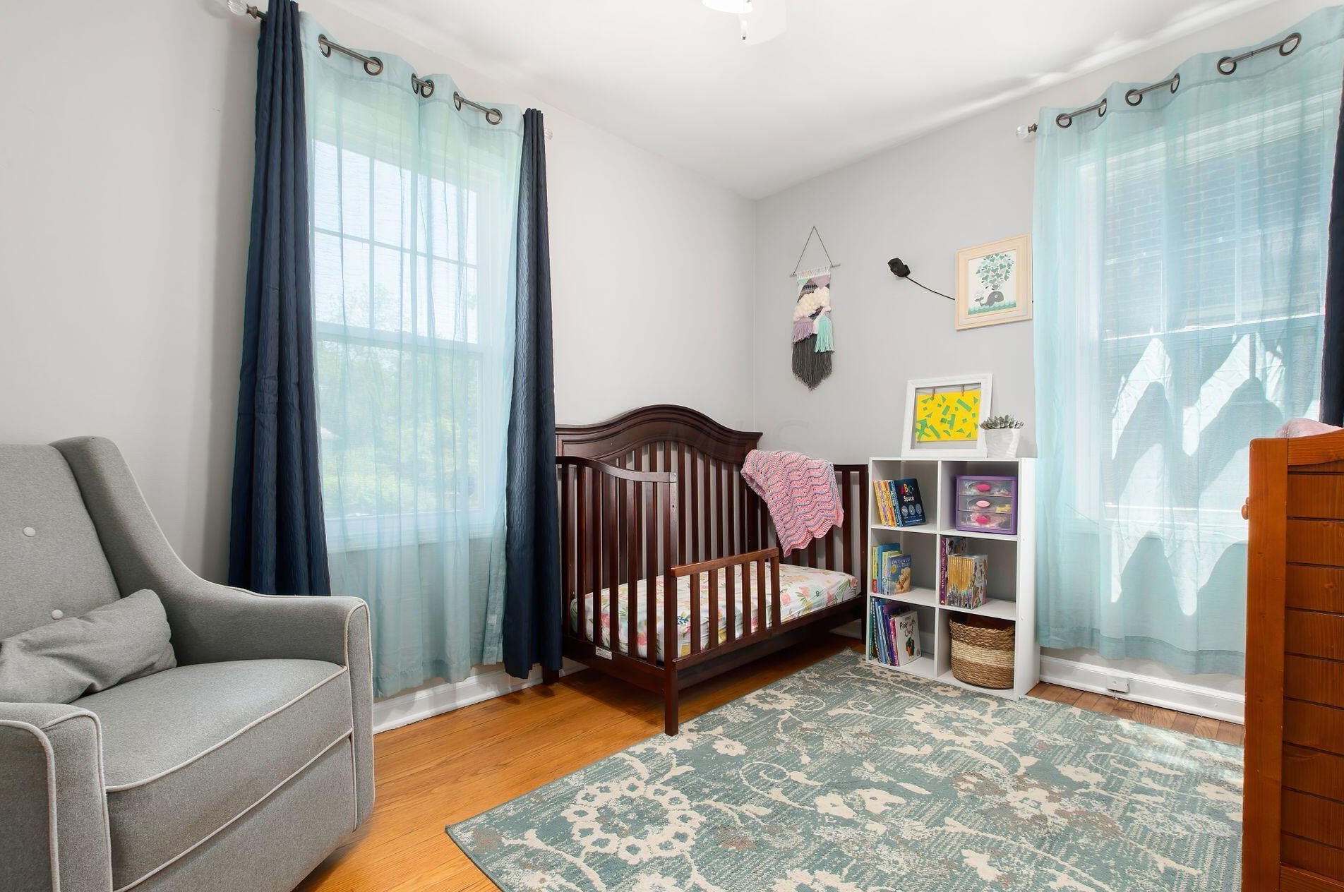 384 Taylor Ave, Columbus OH 43203-1757 exterior