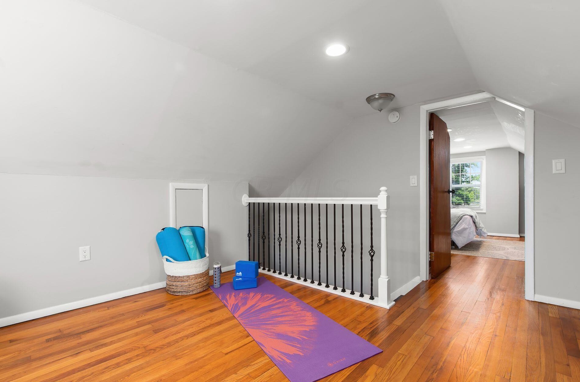 384 Taylor Ave, Columbus OH 43203-1757 exterior