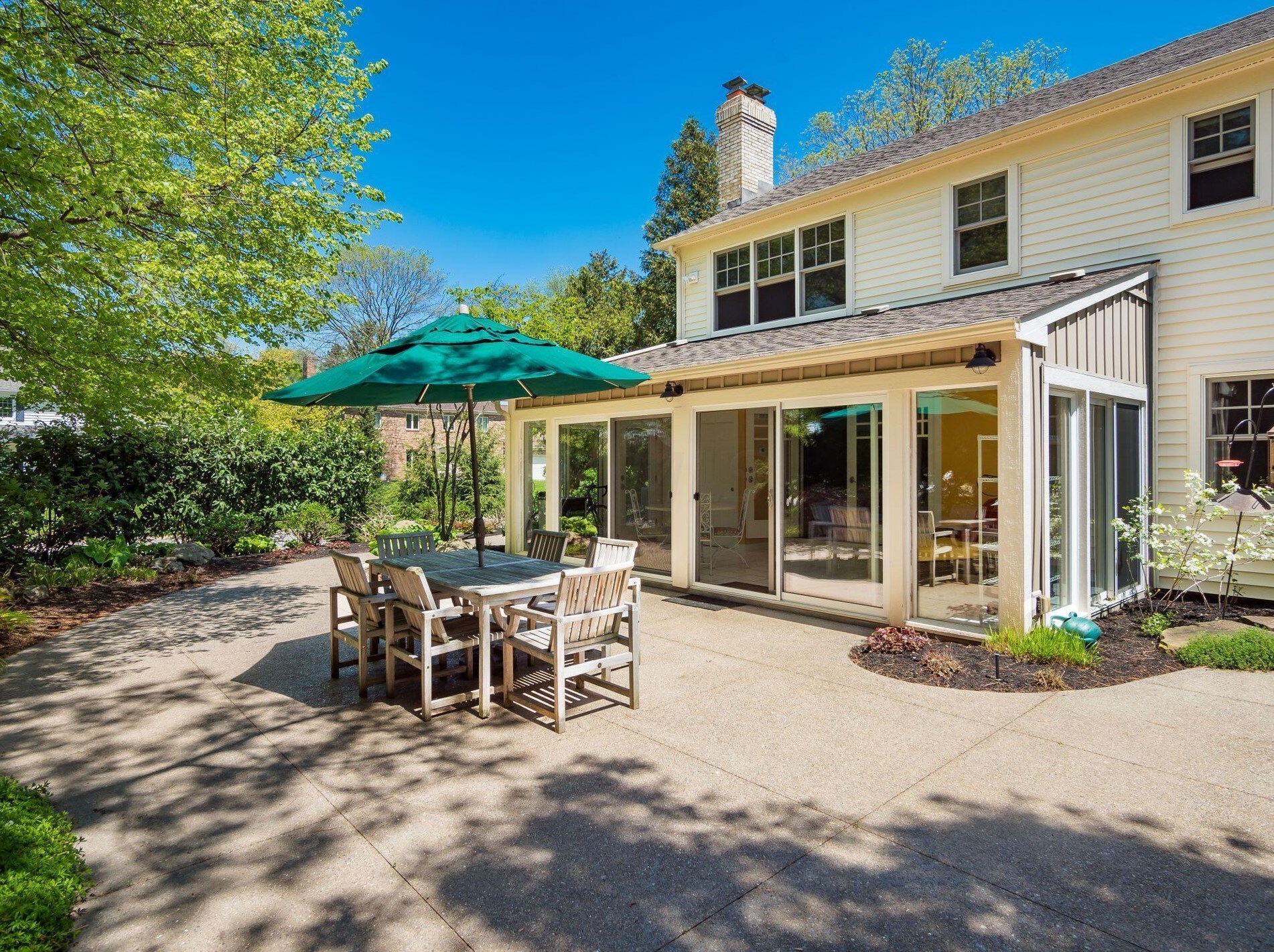 4721 Burbank Dr, Columbus OH exterior