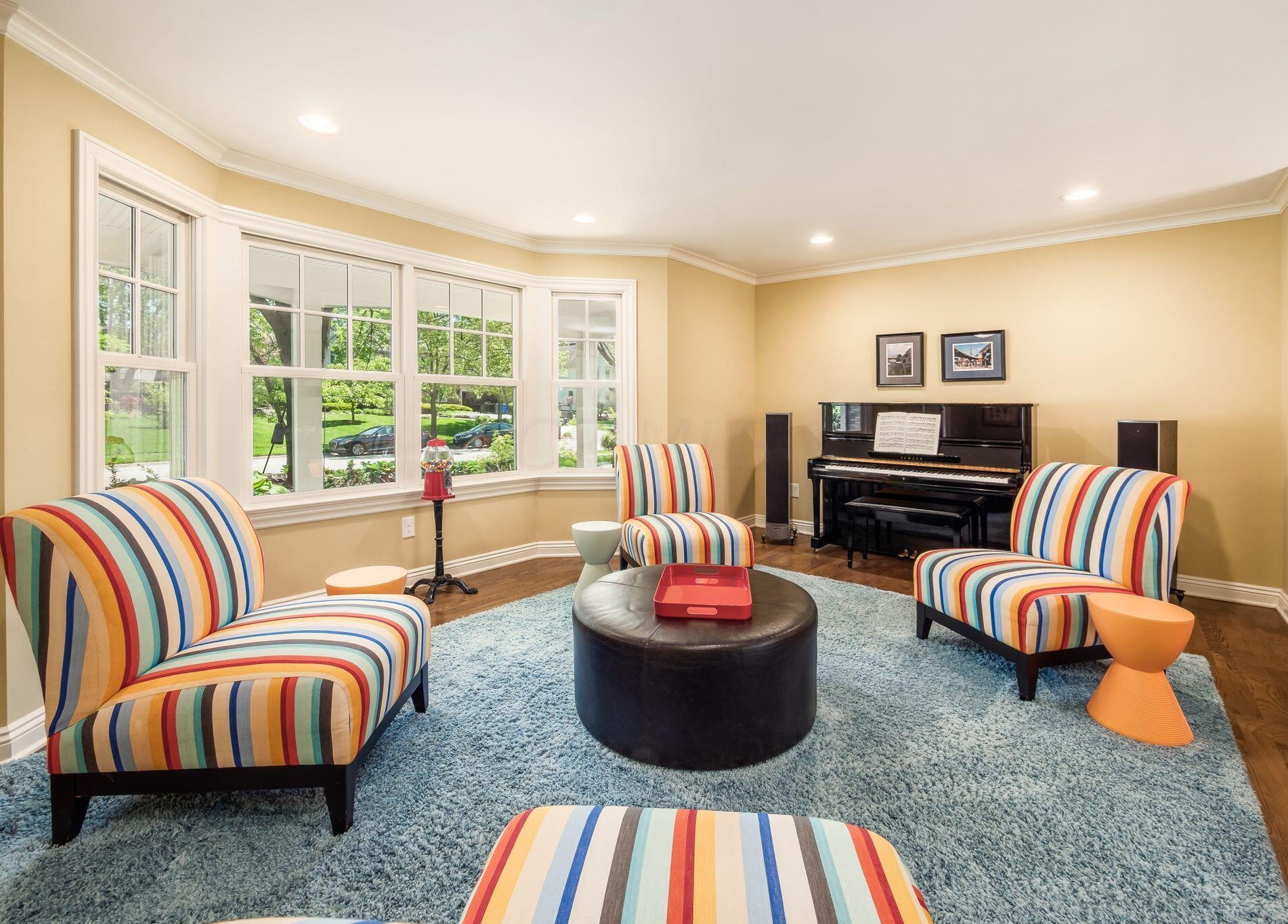 4721 Burbank Dr, Columbus OH exterior