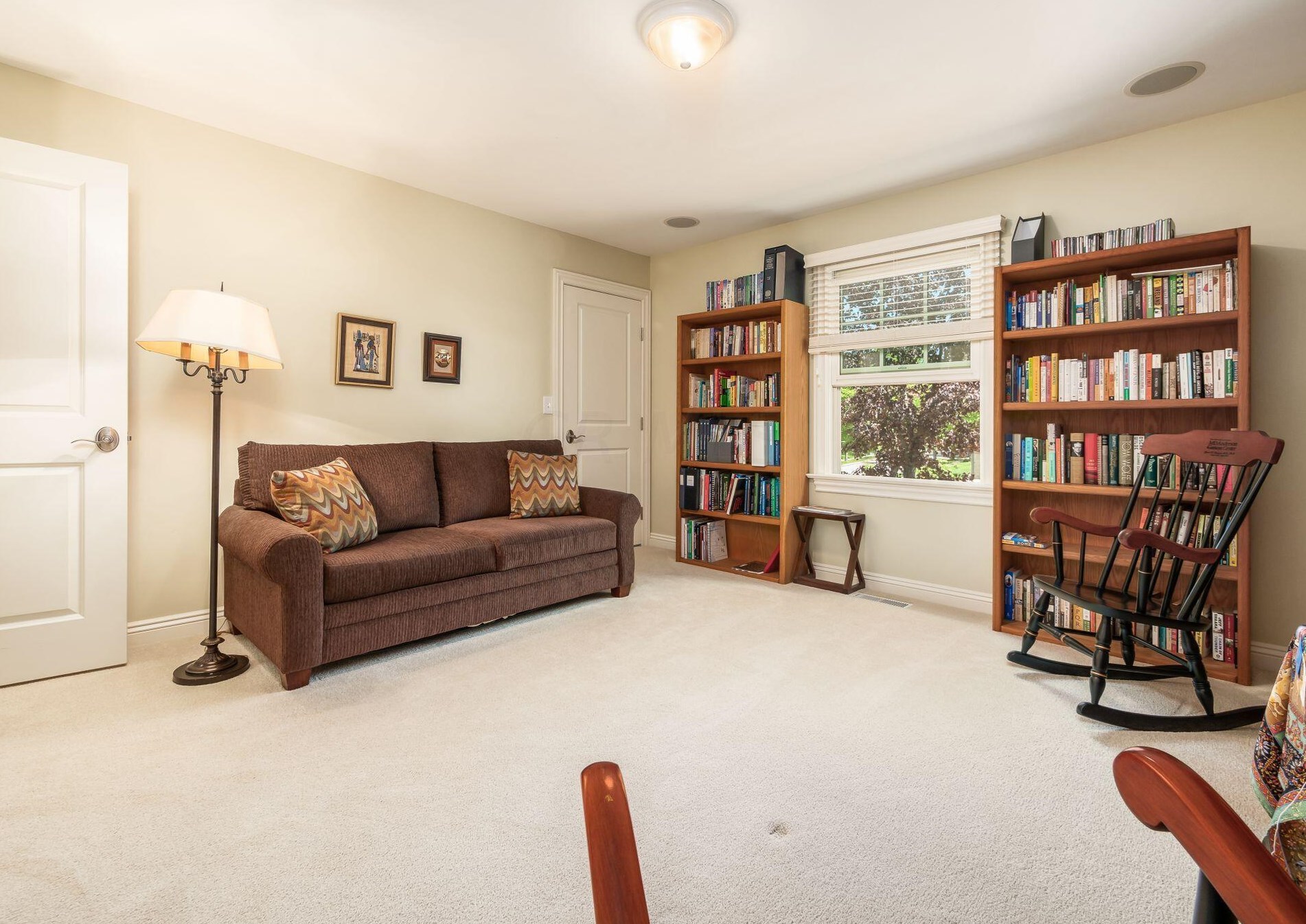 4721 Burbank Dr, Columbus OH exterior