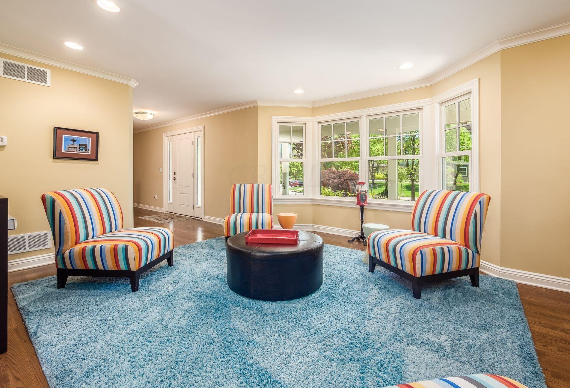 4721 Burbank Dr, Columbus OH exterior