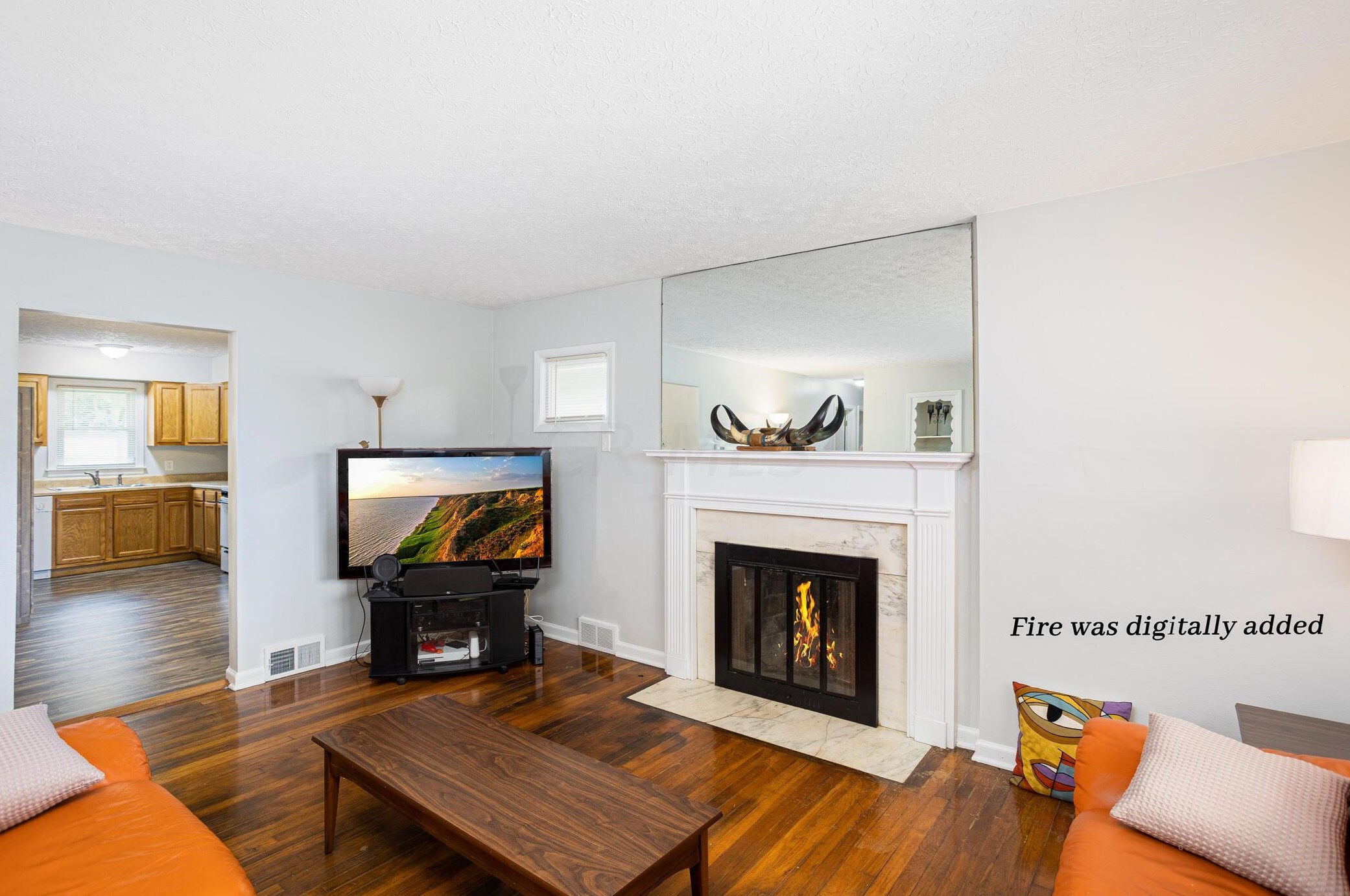 2751 Regina Ave, Columbus OH 43204-2724 exterior