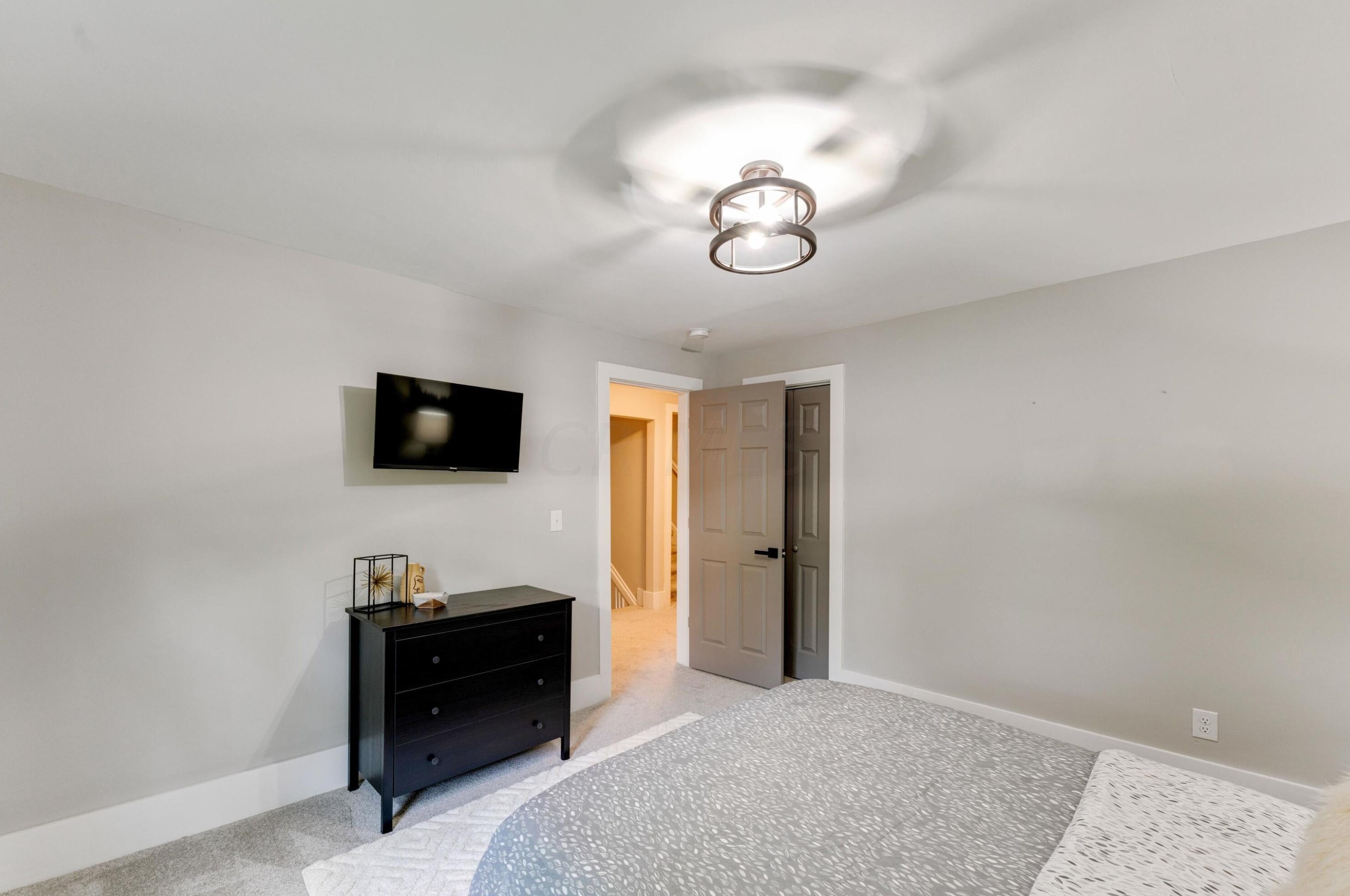 337 Linwood Ave, Columbus OH 43207-1430 exterior