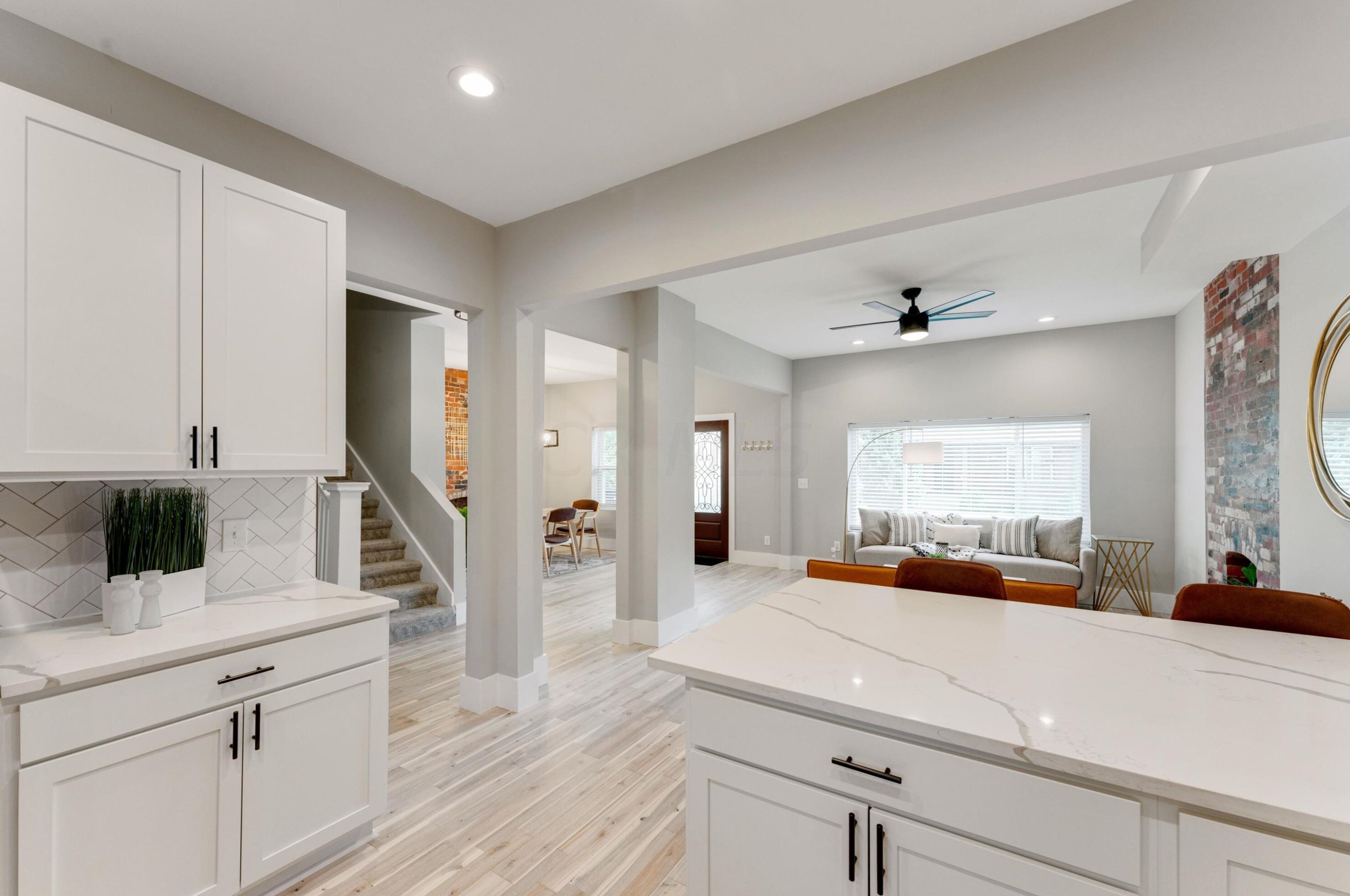 337 Linwood Ave, Columbus OH 43207-1430 exterior