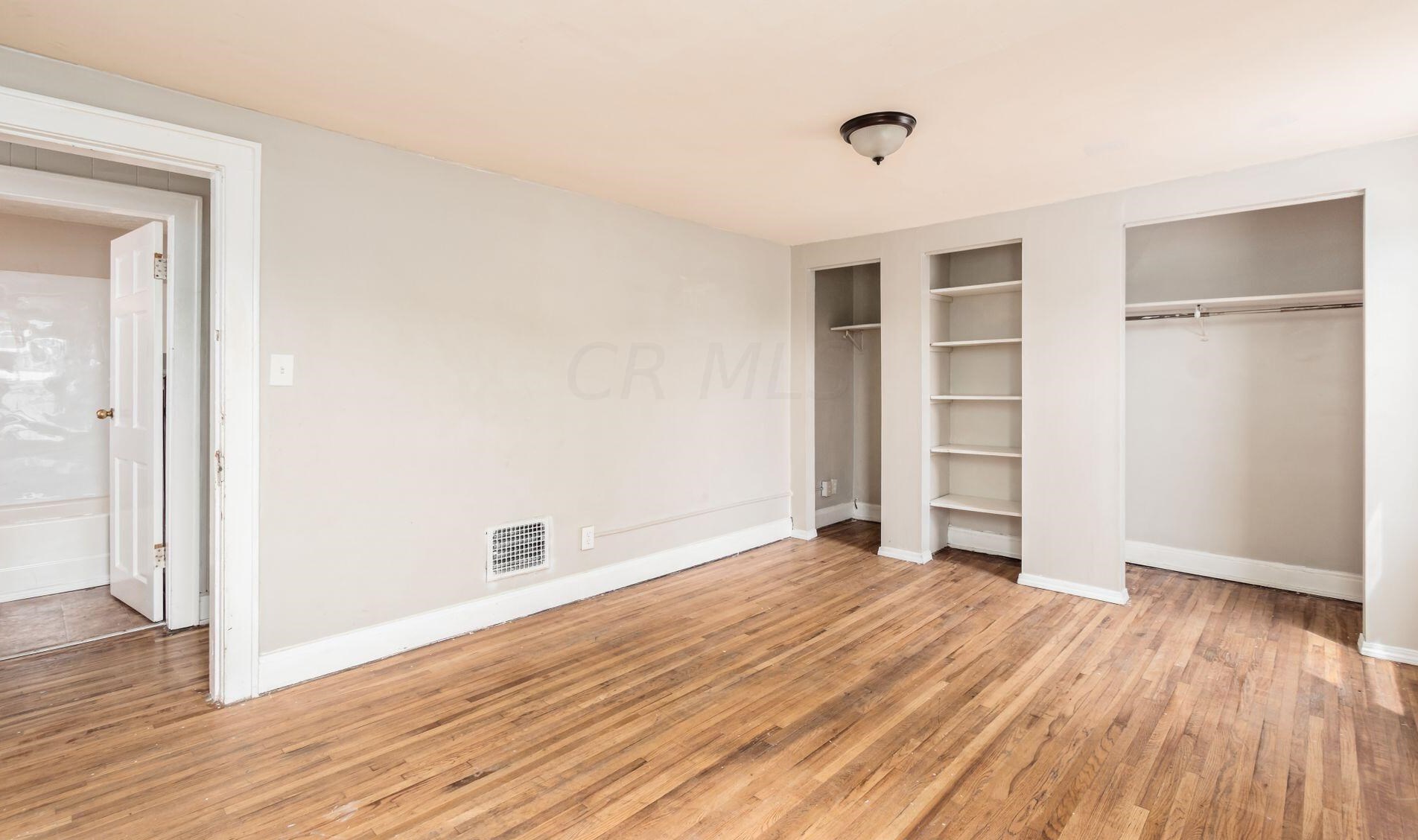 1310 20 Ave, Columbus OH 43201-1723 exterior