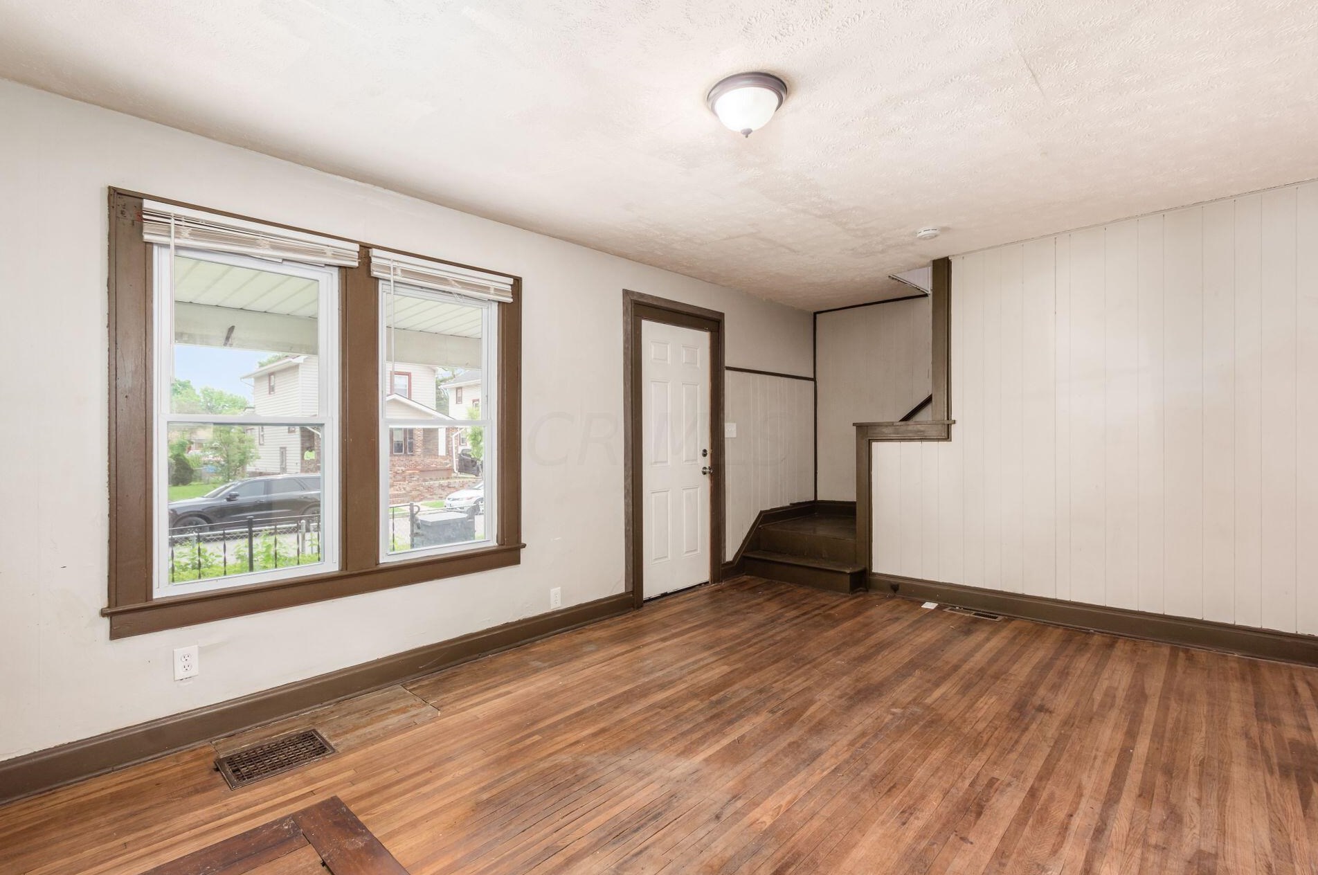 1310 20 Ave, Columbus OH 43201-1723 exterior