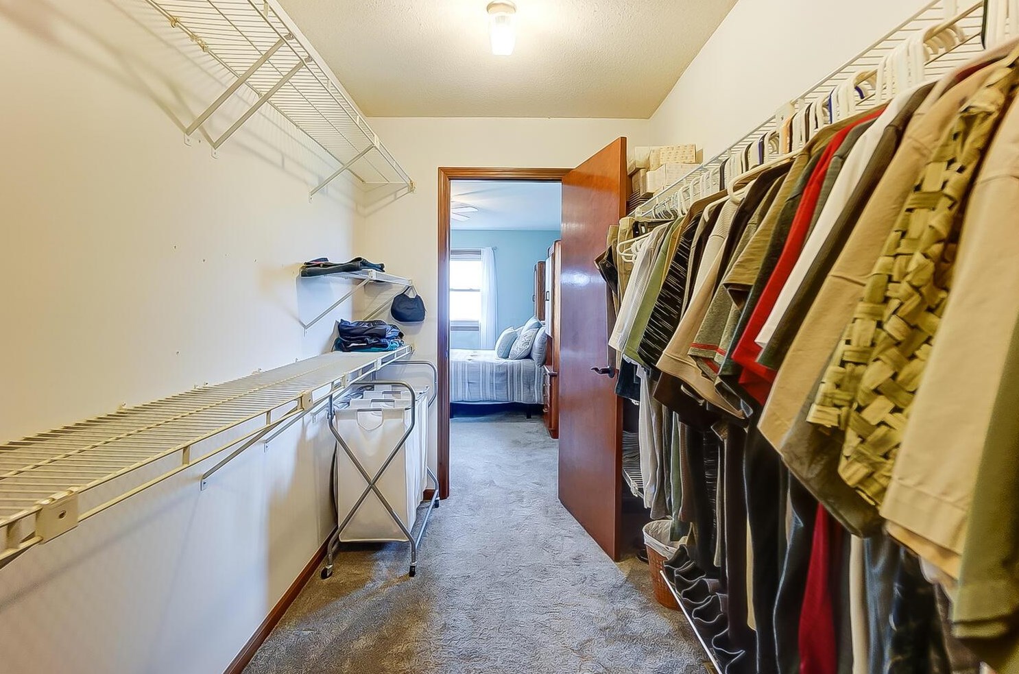 6359 Youngland Dr, Columbus OH 43228-9478 exterior