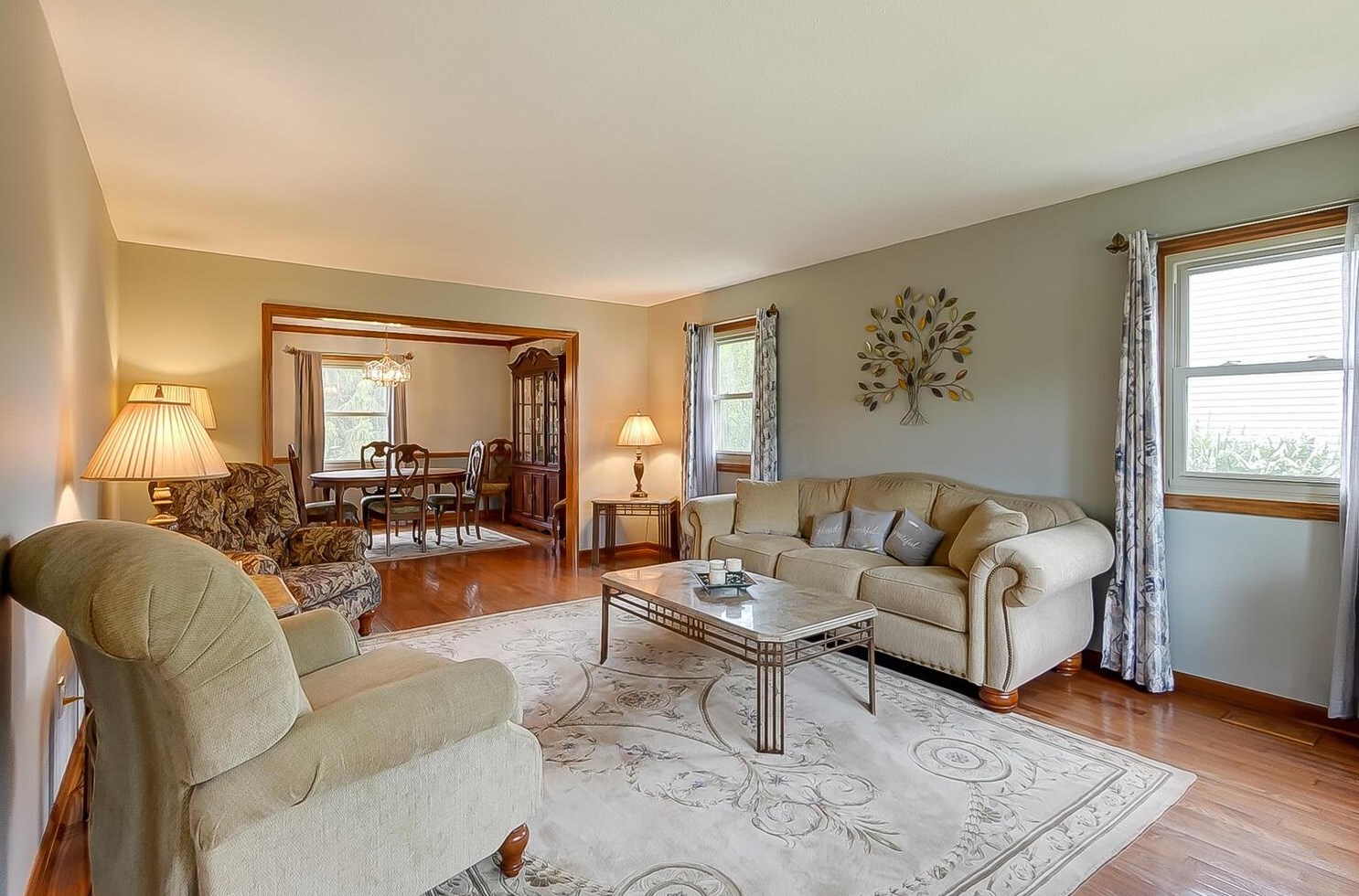 6359 Youngland Dr, Columbus OH 43228-9478 exterior