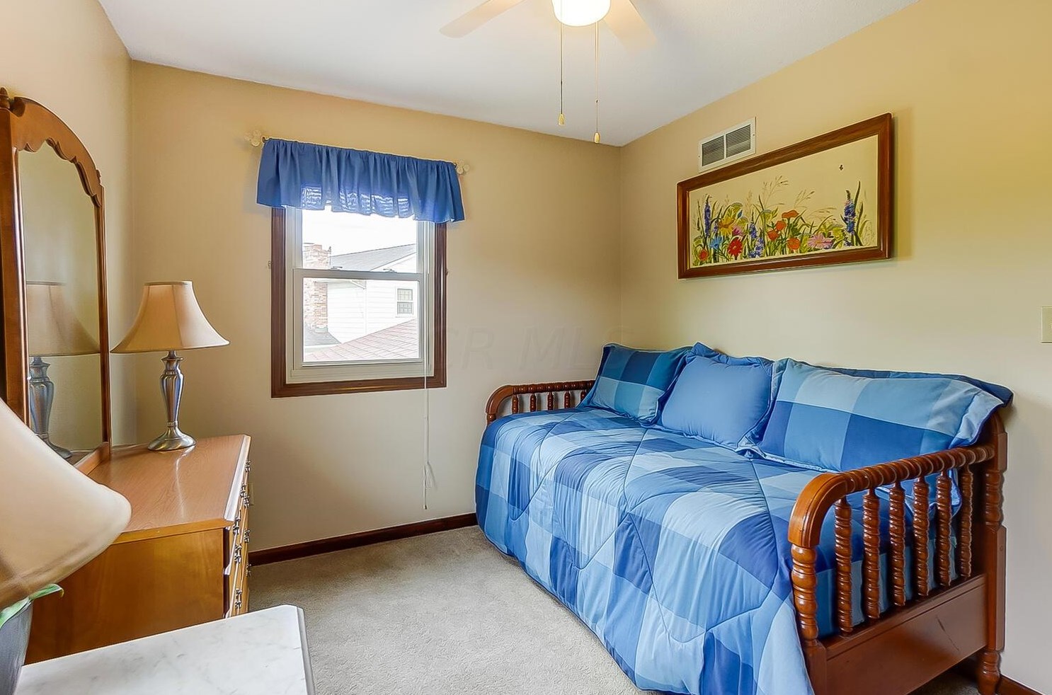 6359 Youngland Dr, Columbus OH 43228-9478 exterior