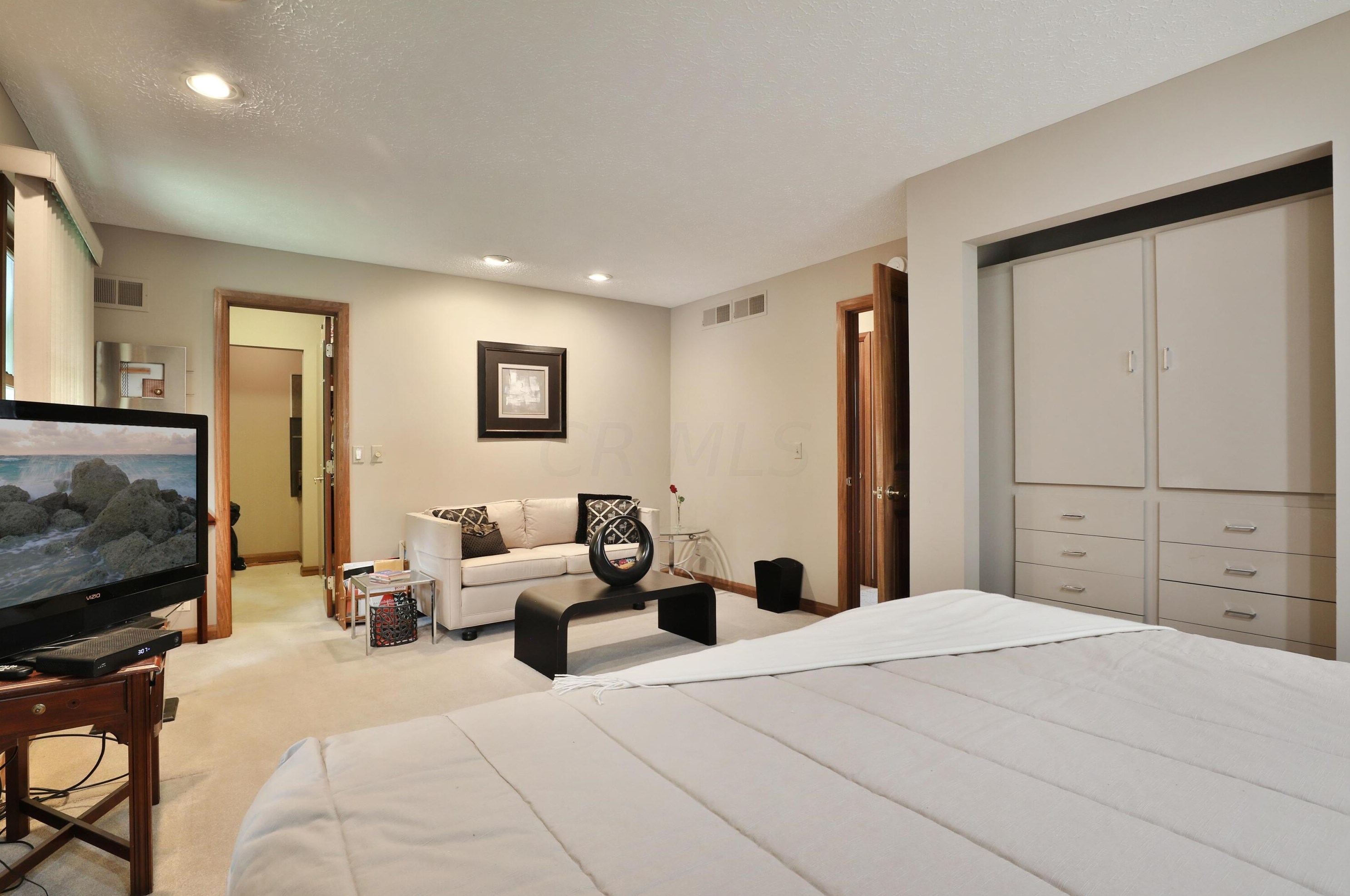 1320 Seymour Ave, Columbus OH 43206-1839 exterior