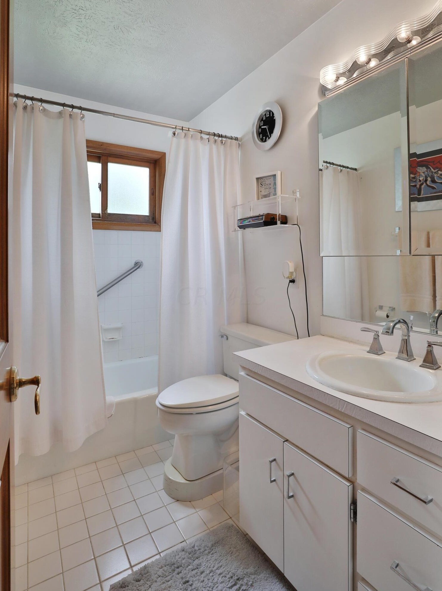 1320 Seymour Ave, Columbus OH 43206-1839 exterior