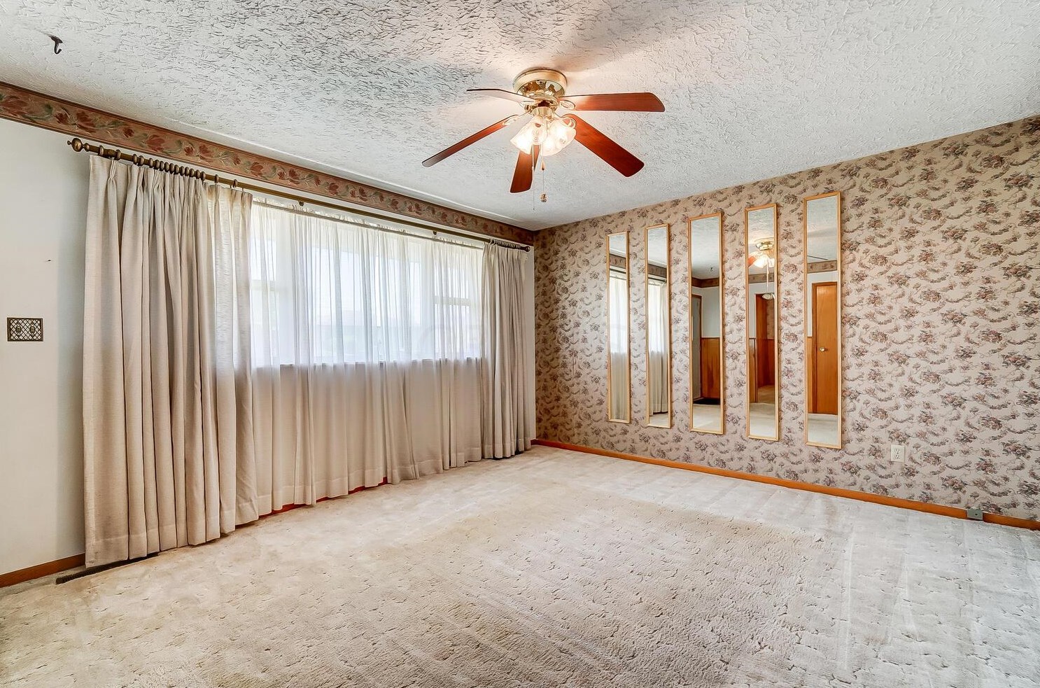 178 Cullman Rd, Columbus OH 43207-3063 exterior