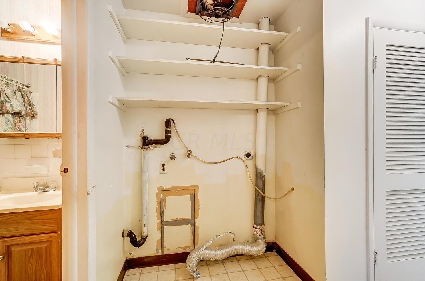 178 Cullman Rd, Columbus OH 43207-3063 exterior