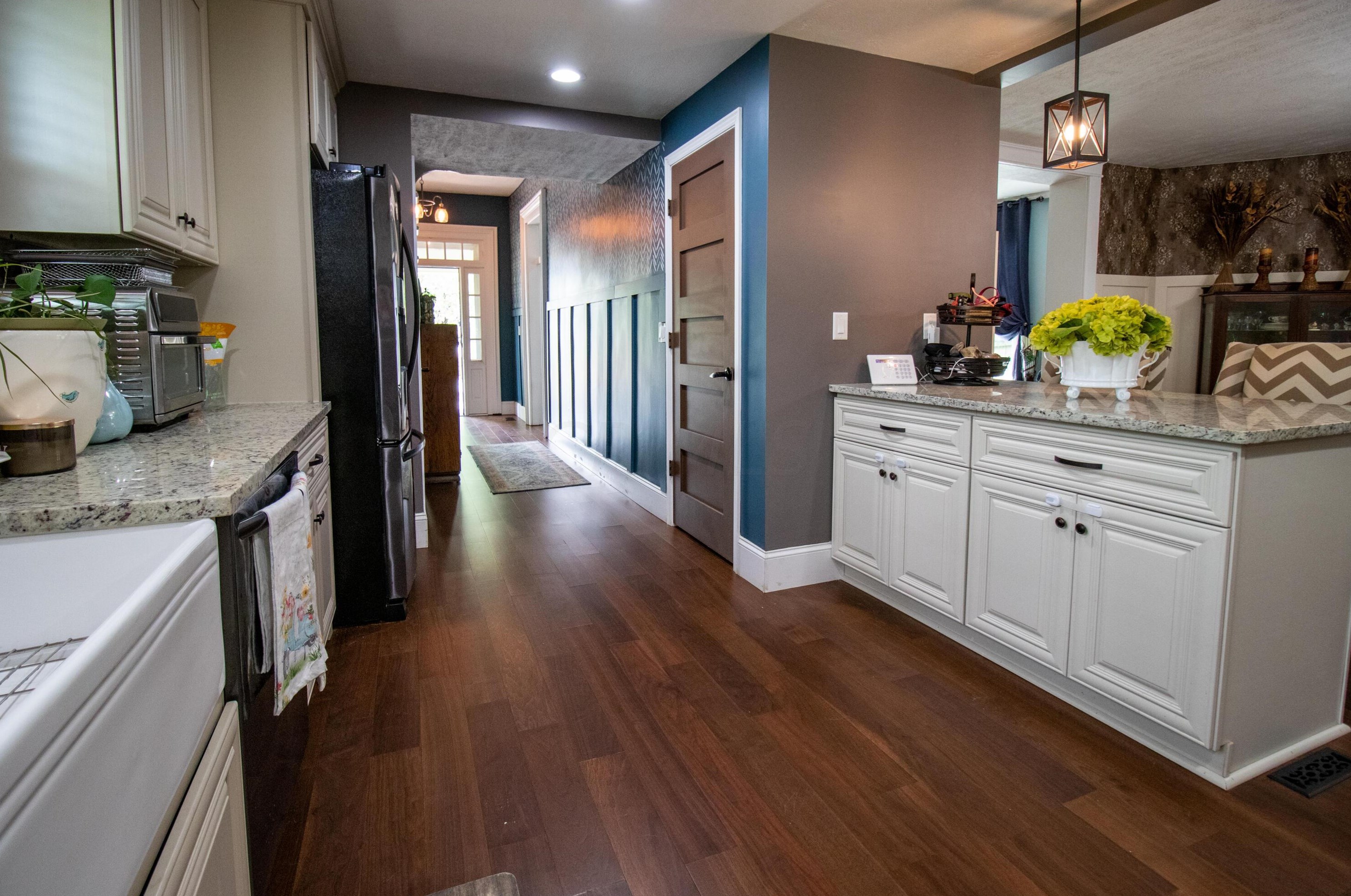 319 High St, Lancaster OH  43130-4428 exterior