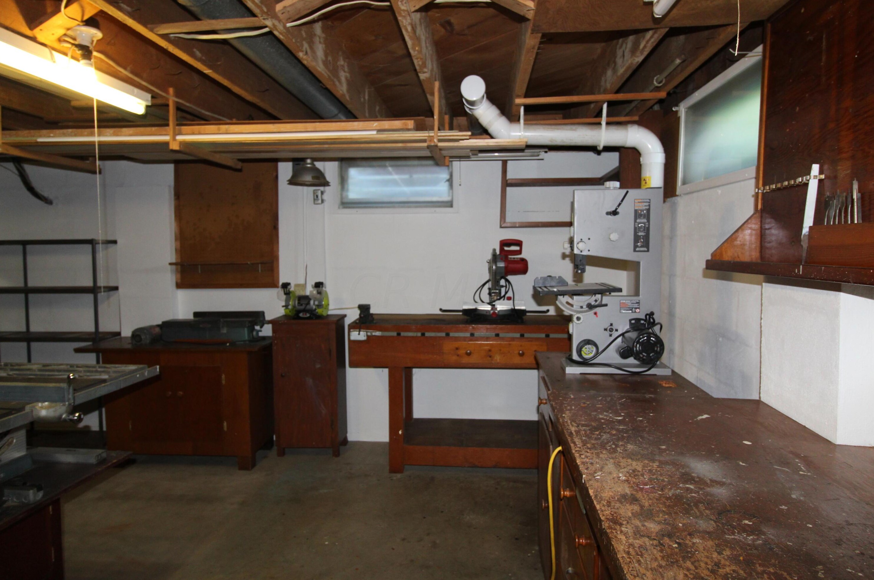 5443 Redwood Rd, Columbus OH 43229-4409 exterior