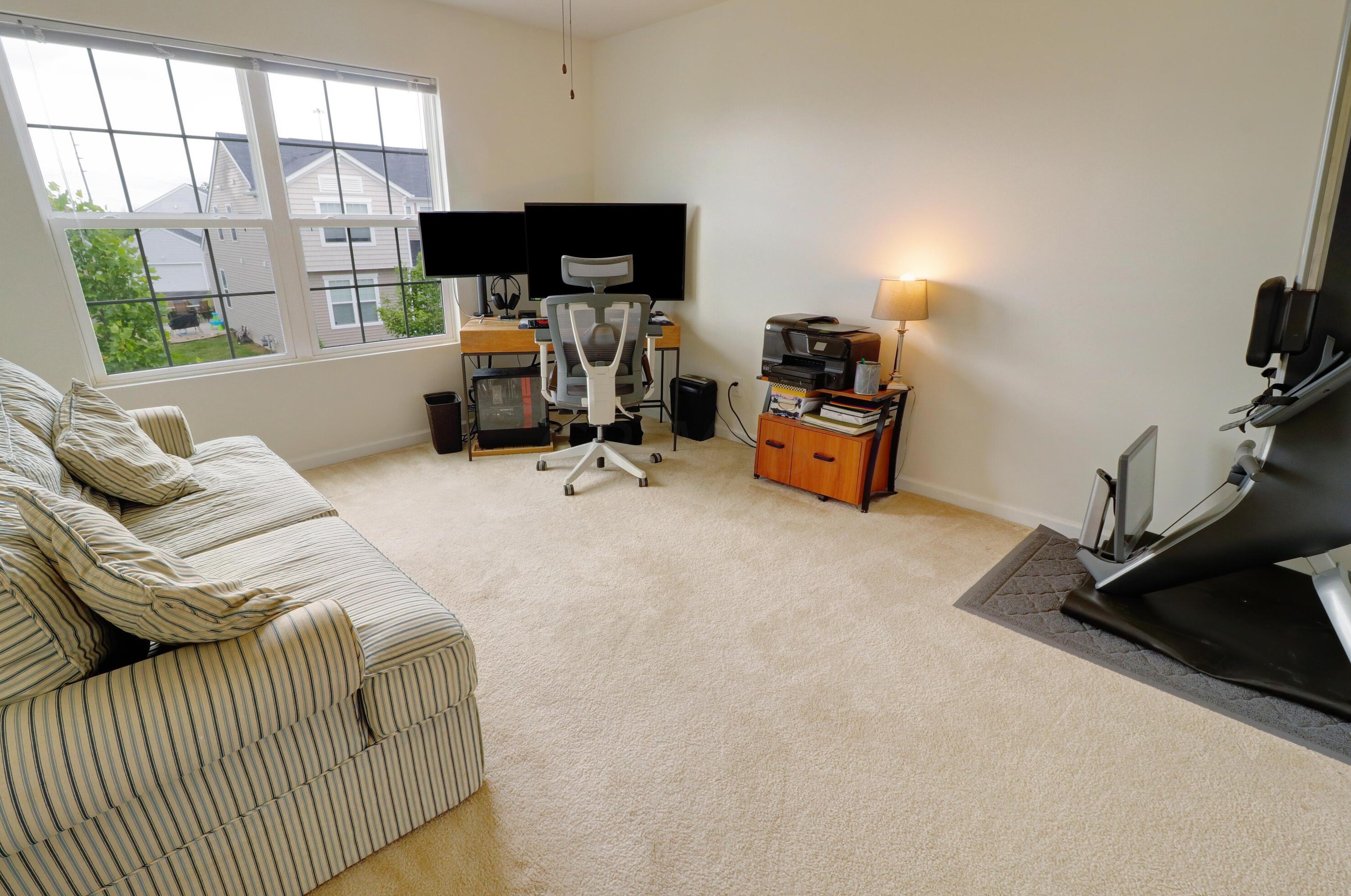 5642 Alliance Way, Columbus OH 43228 exterior