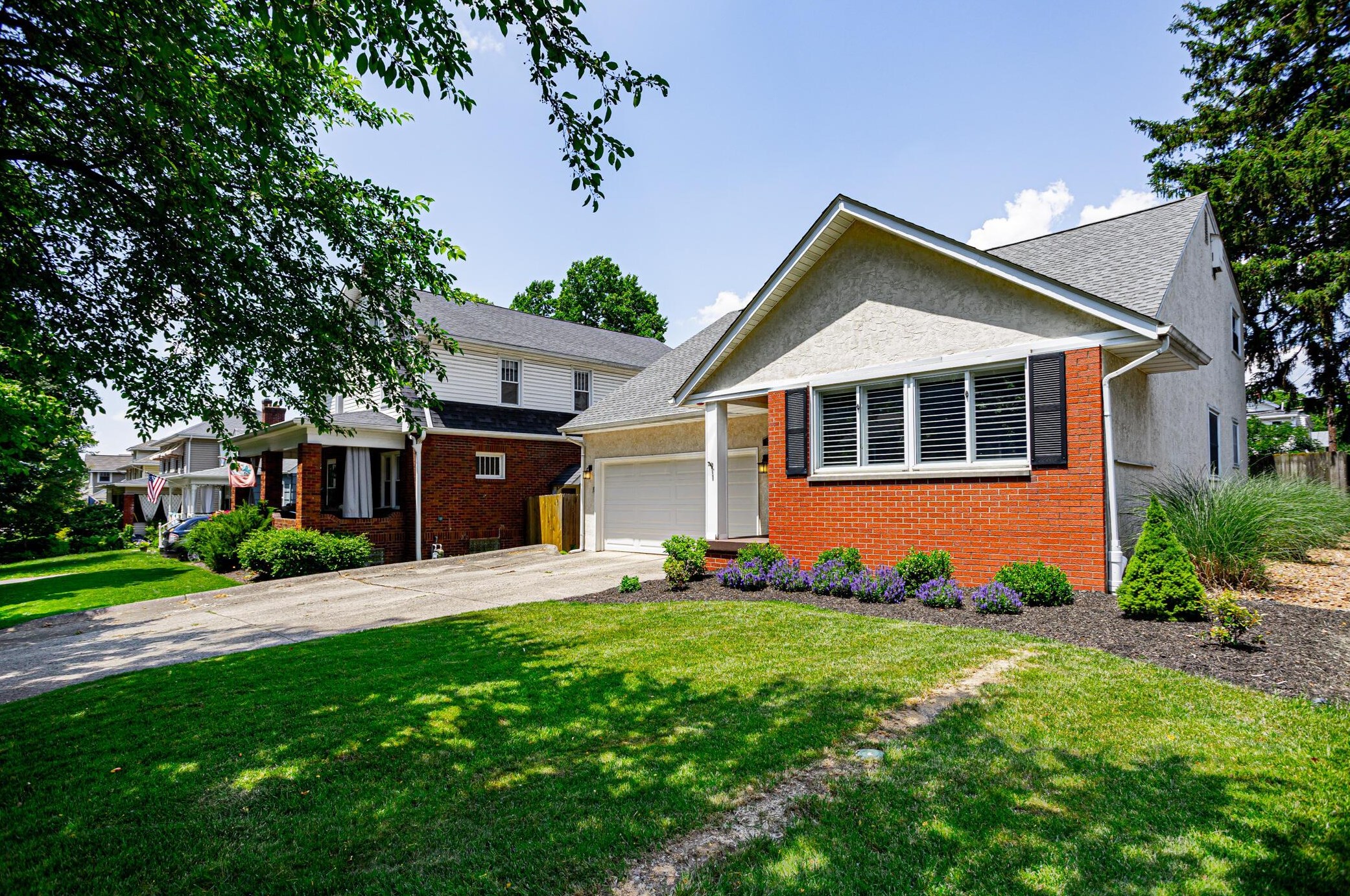 82 Richards Rd, Columbus OH 43214-3749 exterior