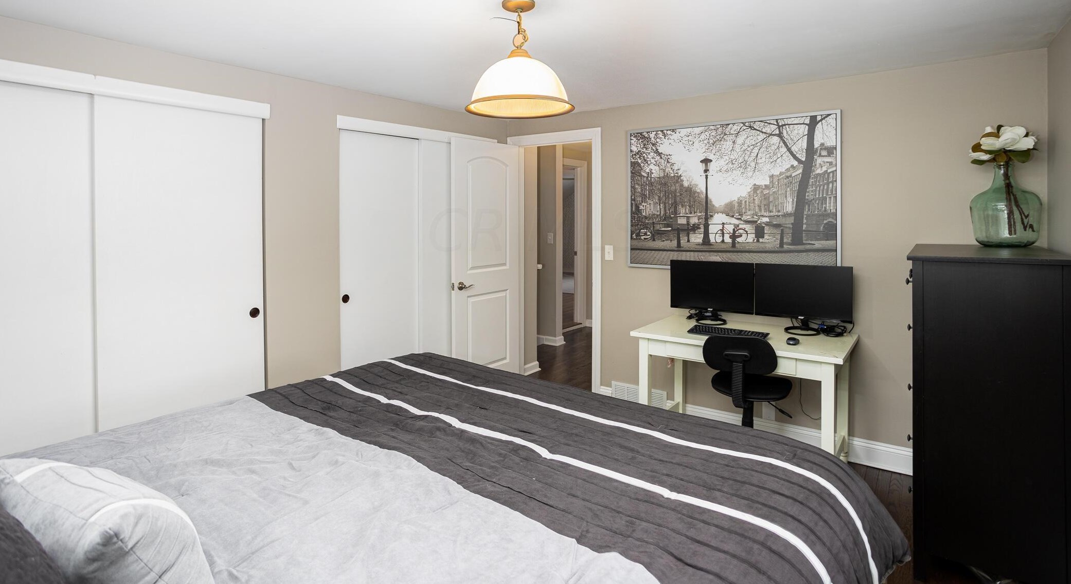 82 Richards Rd, Columbus OH 43214-3749 exterior