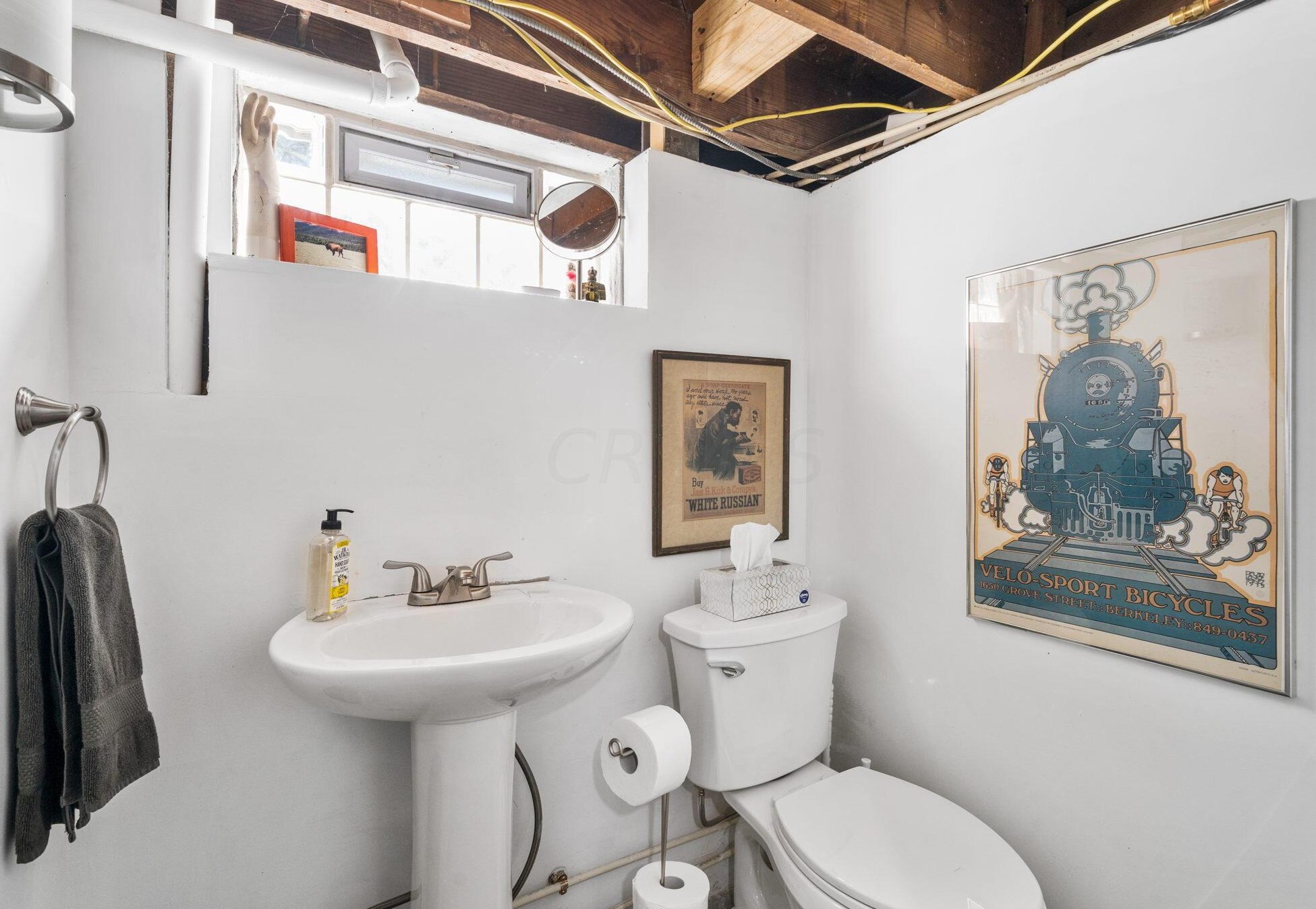 249 Blenheim Rd, Columbus OH 43214-3217 exterior