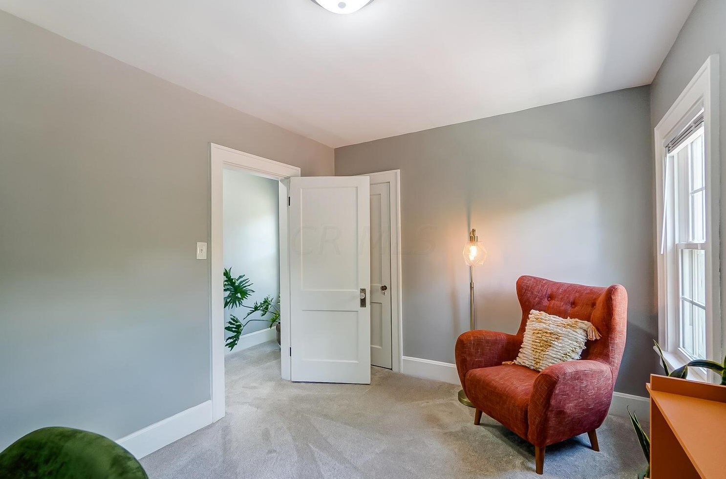 1885 Bryden Rd, Columbus OH 43205-2259 exterior