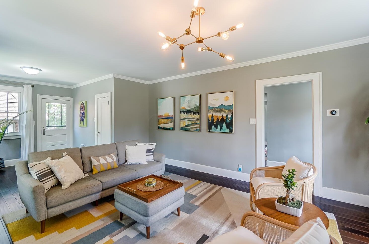 1885 Bryden Rd, Columbus OH 43205-2259 exterior