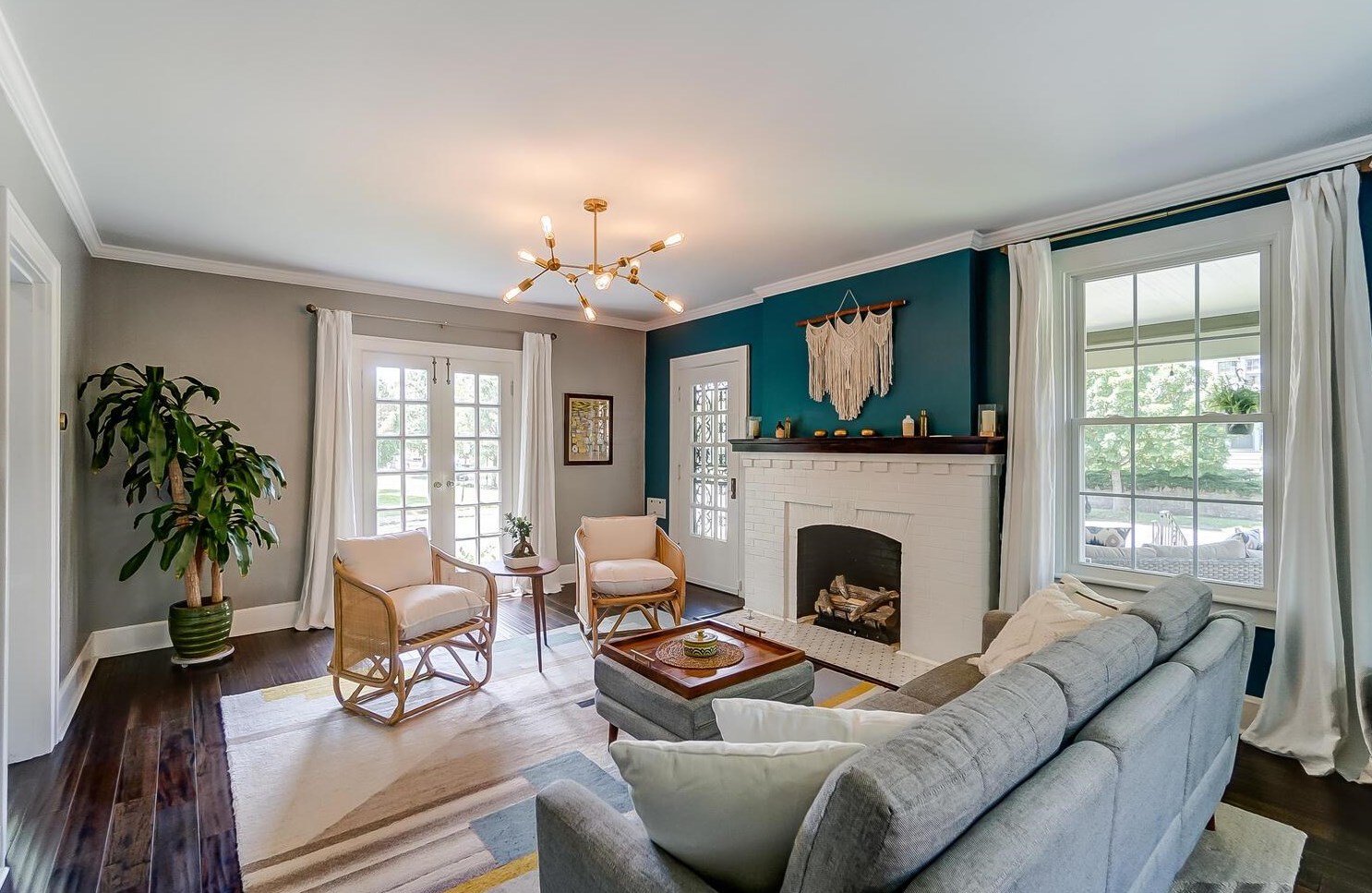 1885 Bryden Rd, Columbus OH 43205-2259 exterior