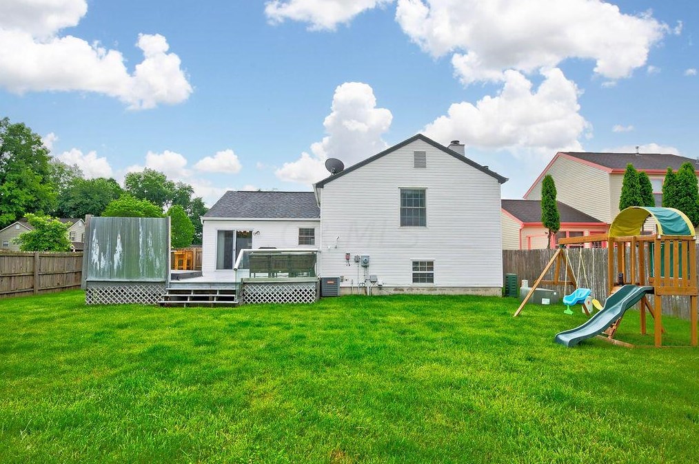 4234 Portobello Dr, Columbus OH 43230-5439 exterior