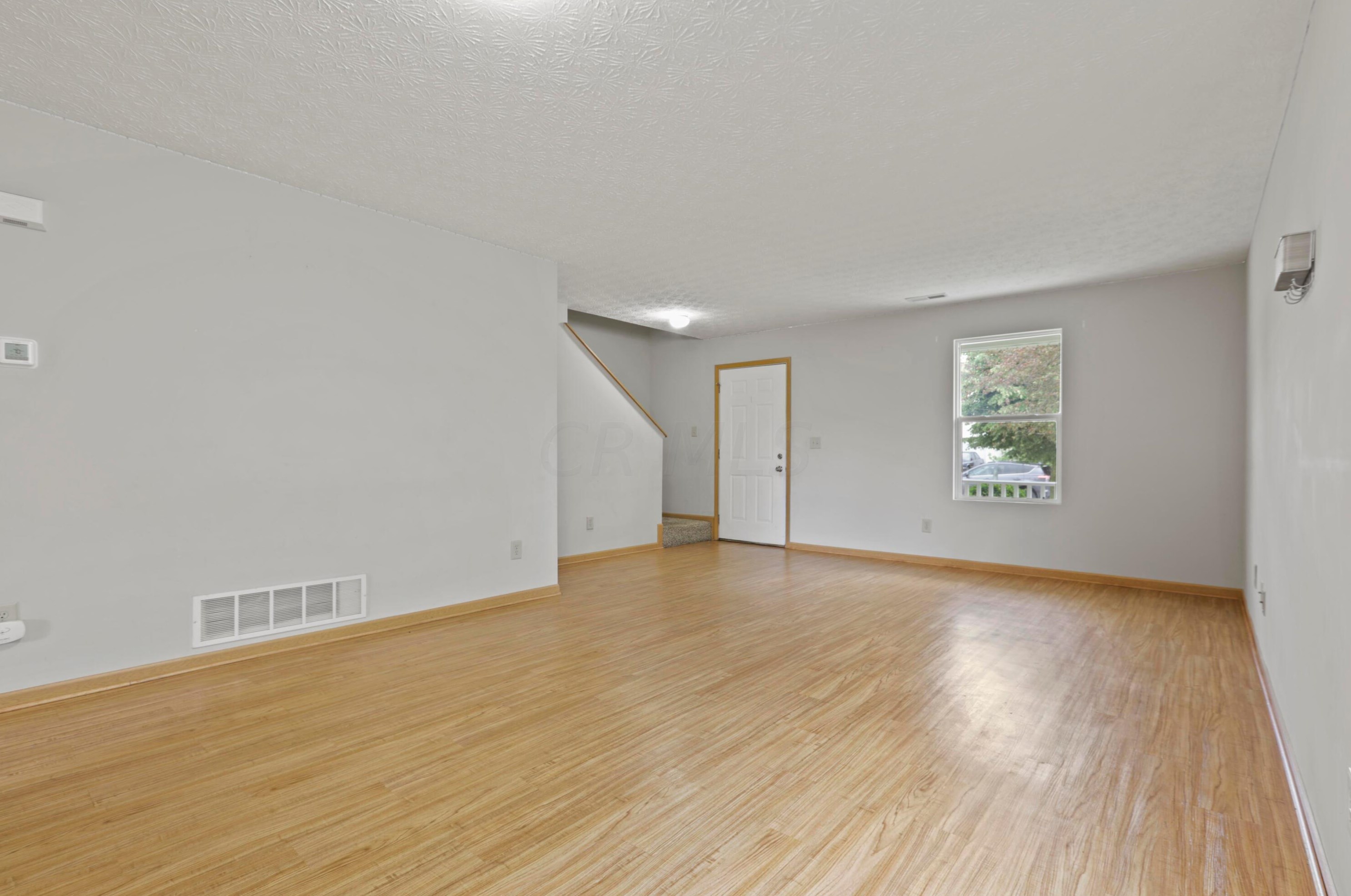 7483 Canal Highlands Blvd, Cnl Wnchstr OH  43110-8088 exterior