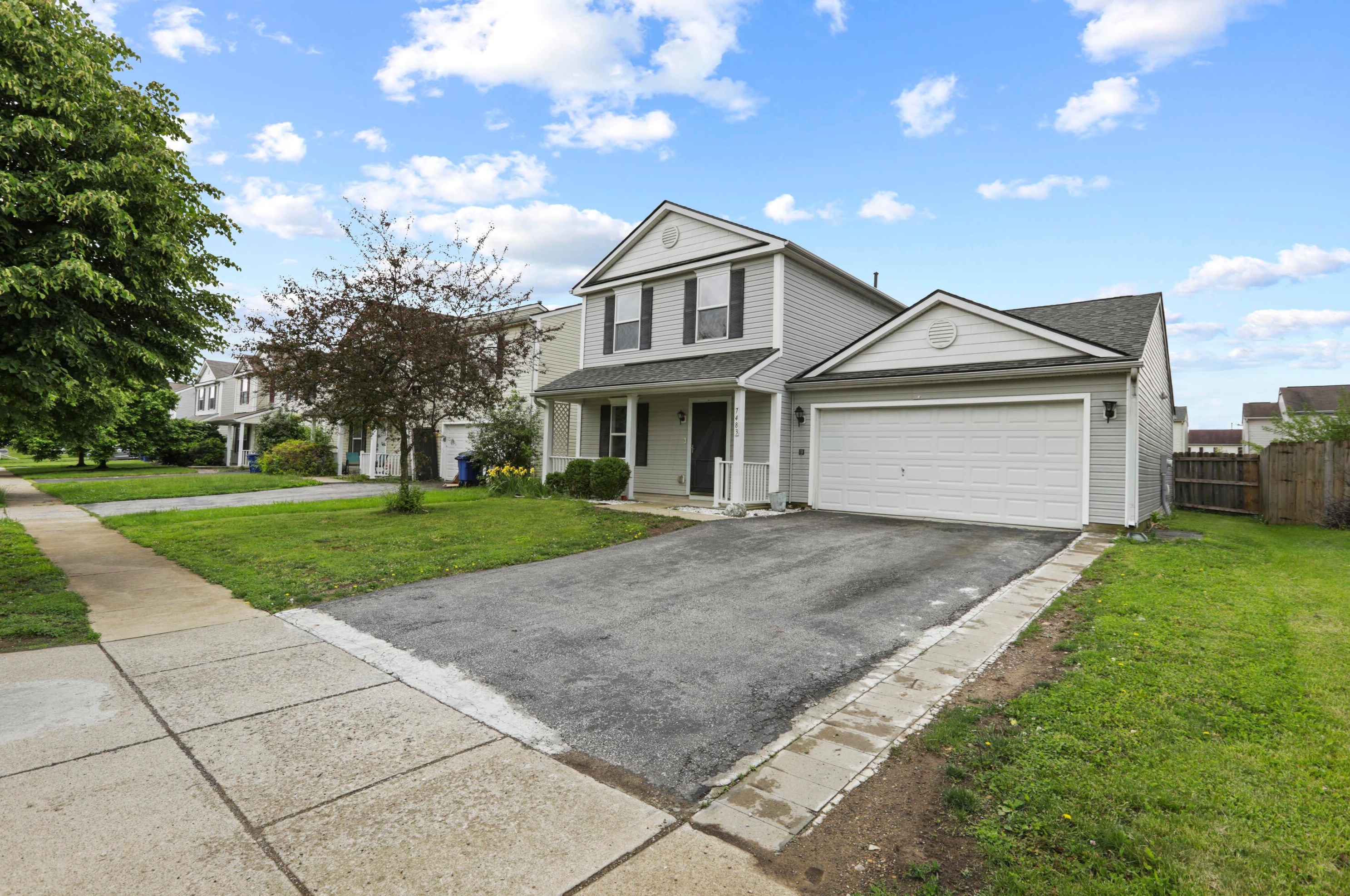 7483 Canal Highlands Blvd, Cnl Wnchstr OH  43110-8088 exterior