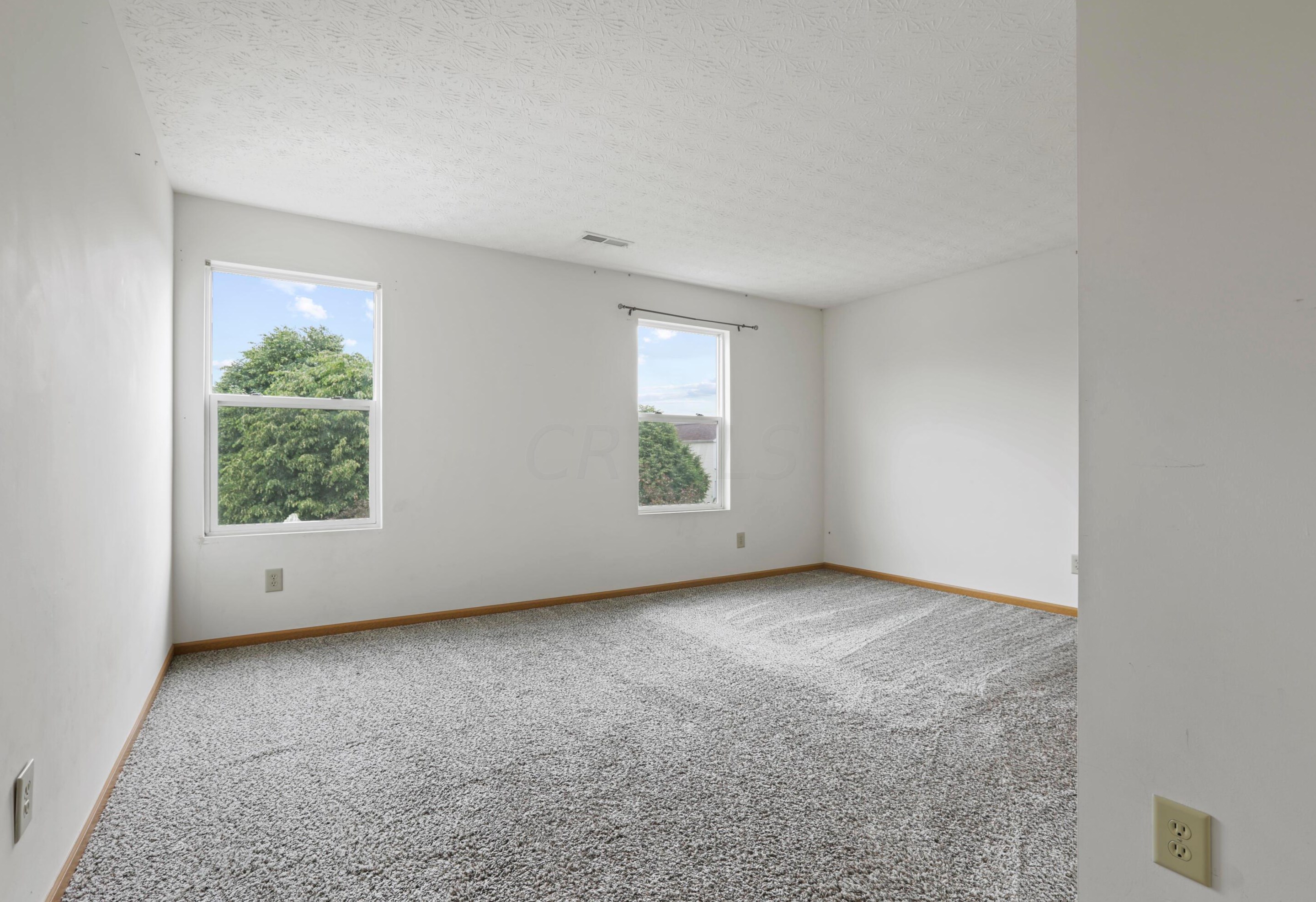 7483 Canal Highlands Blvd, Cnl Wnchstr OH  43110-8088 exterior